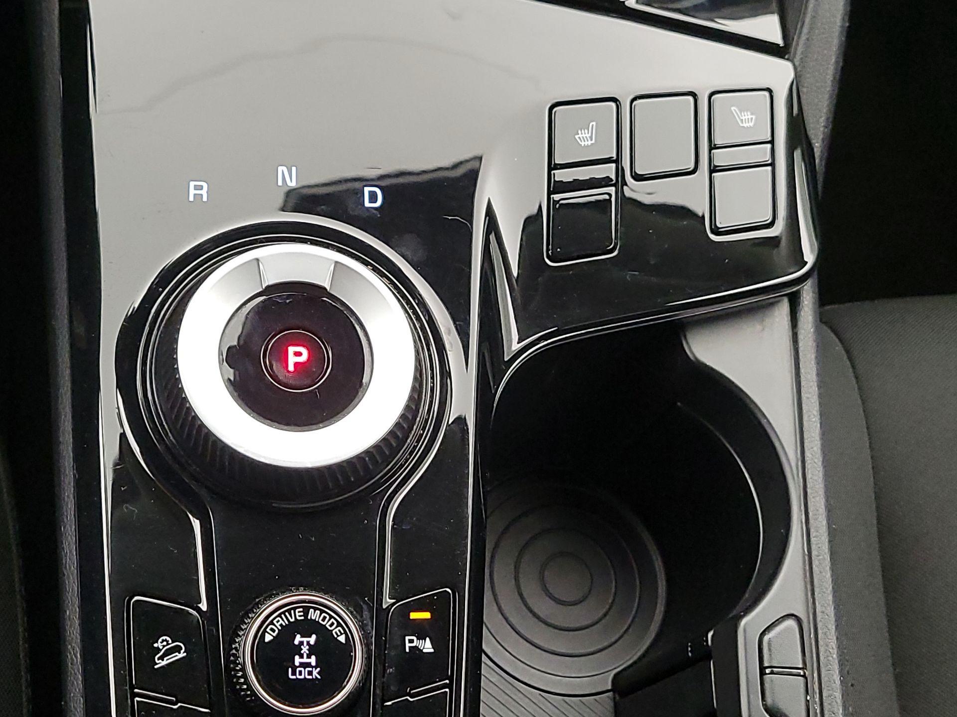 Thumbnail: 2023 Kia Sportage - 17