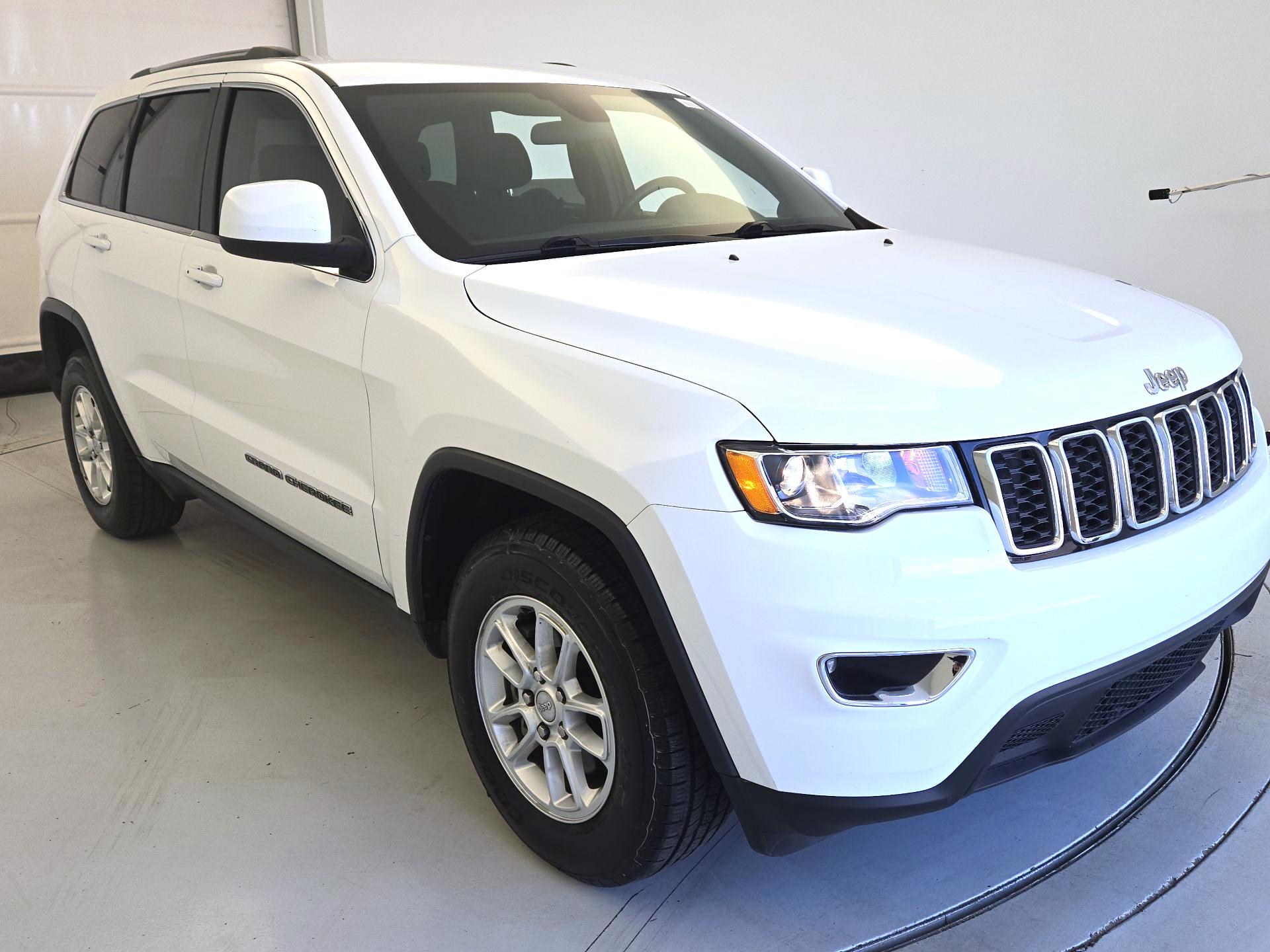 Thumbnail: 2020 Jeep Grand Cherokee - 1