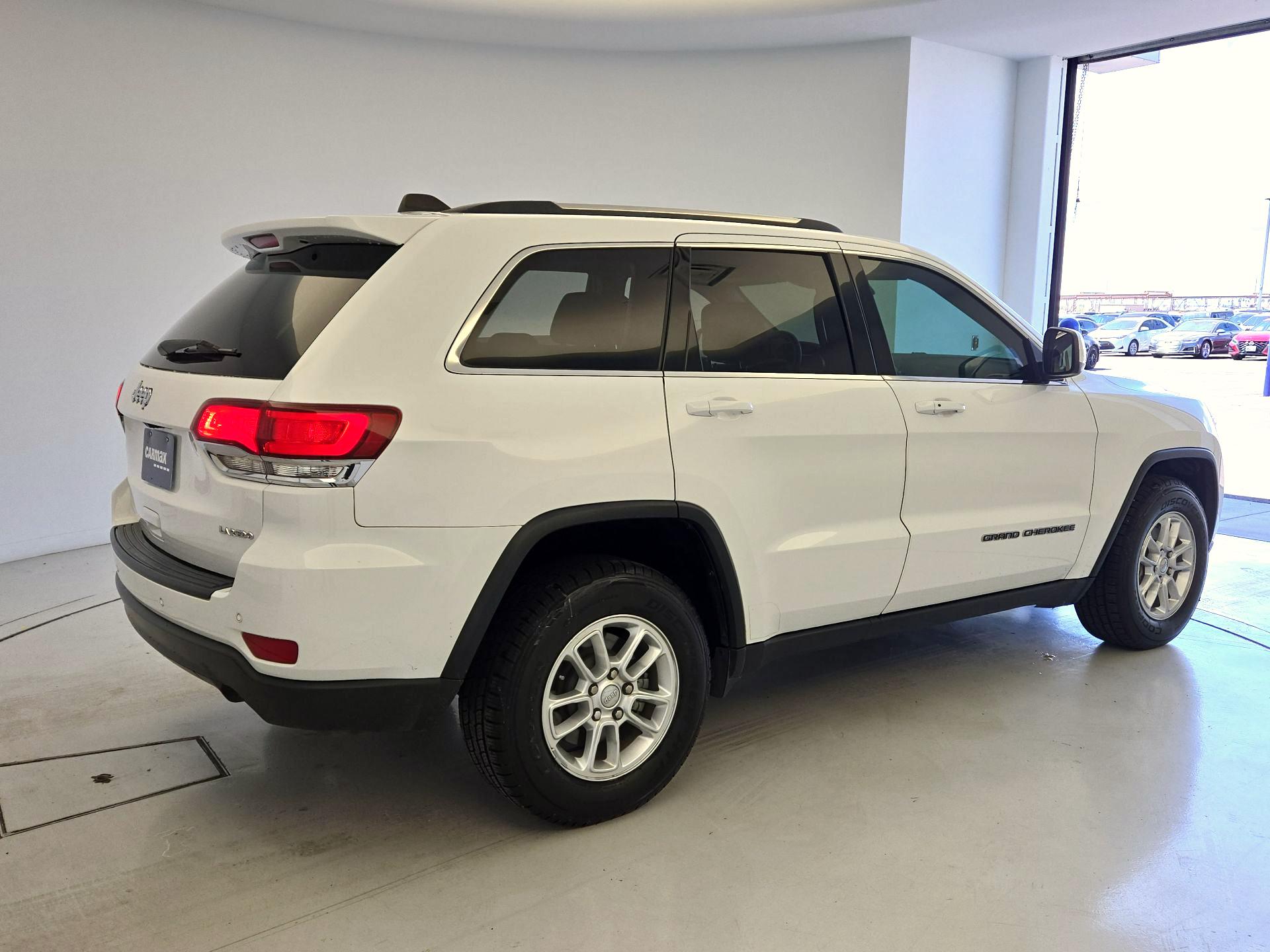 Thumbnail: 2020 Jeep Grand Cherokee - 5