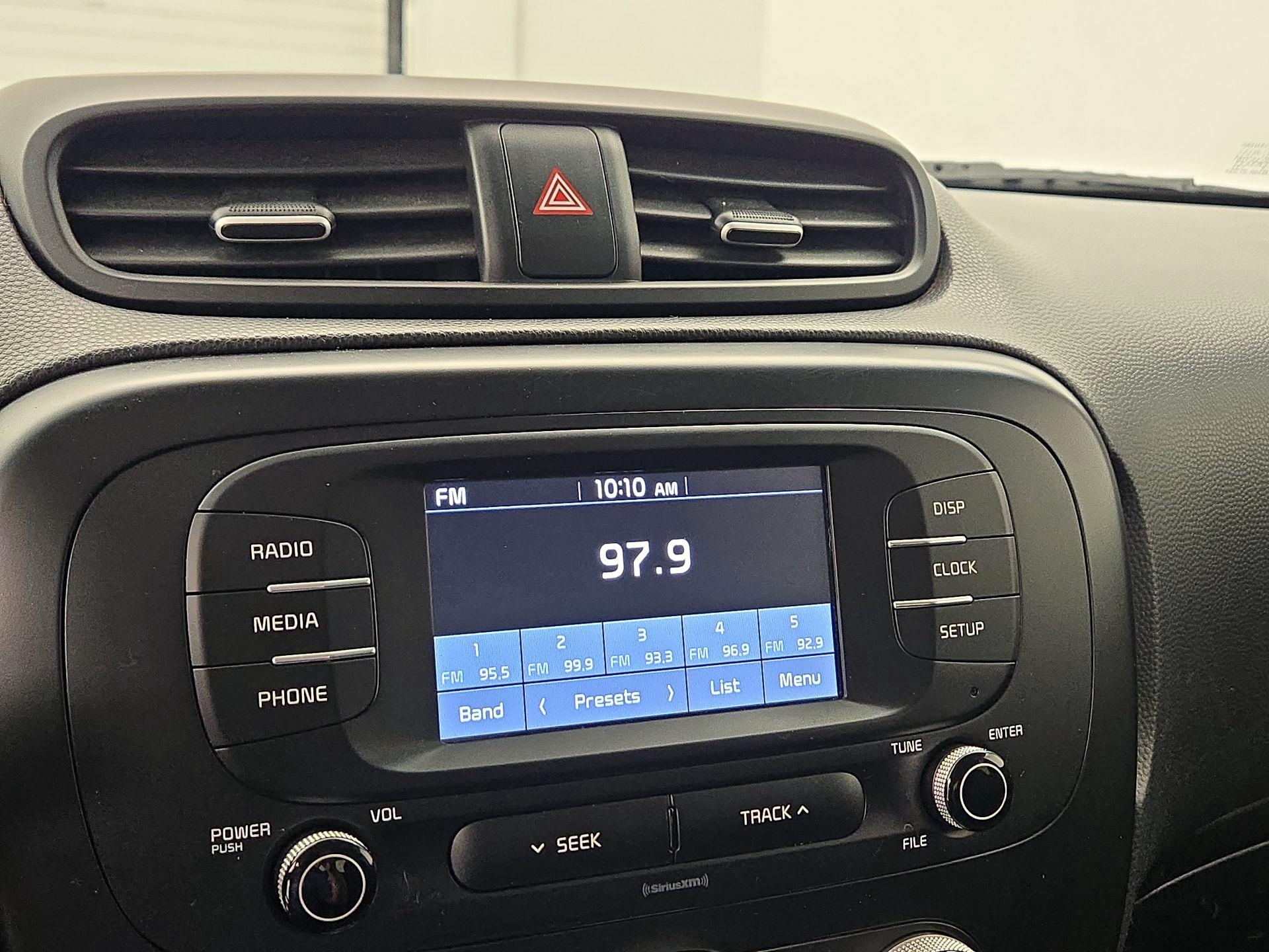 Thumbnail: 2019 Kia Soul - 15