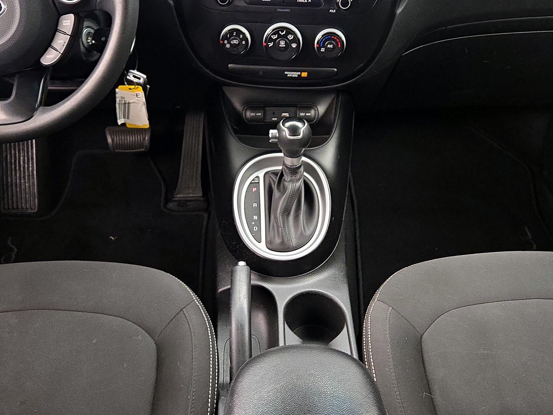 Thumbnail: 2019 Kia Soul - 17