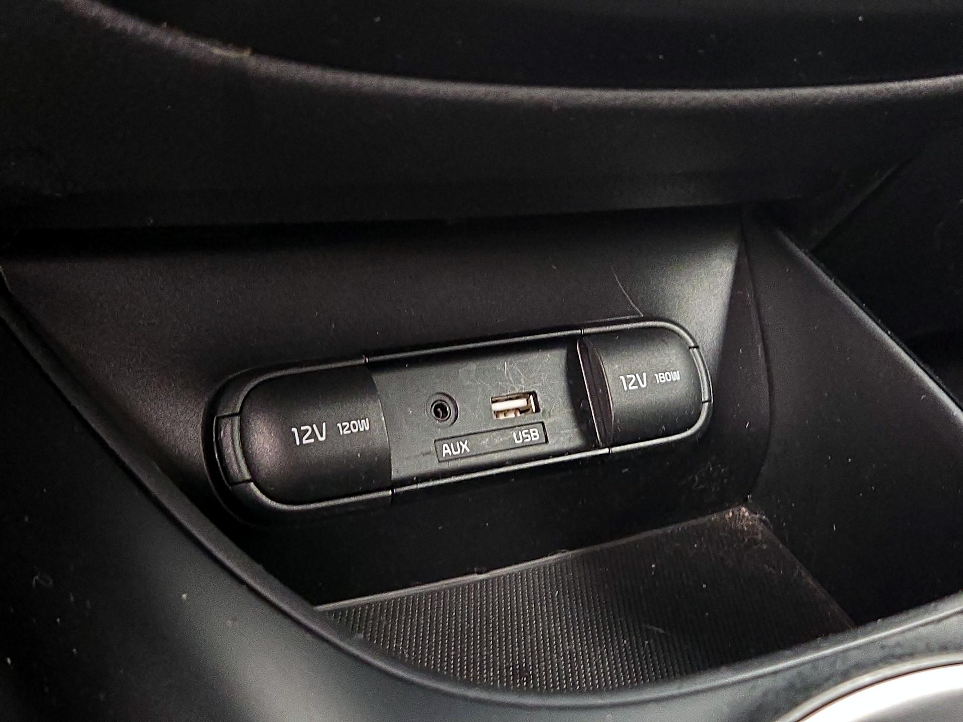Thumbnail: 2019 Kia Soul - 18