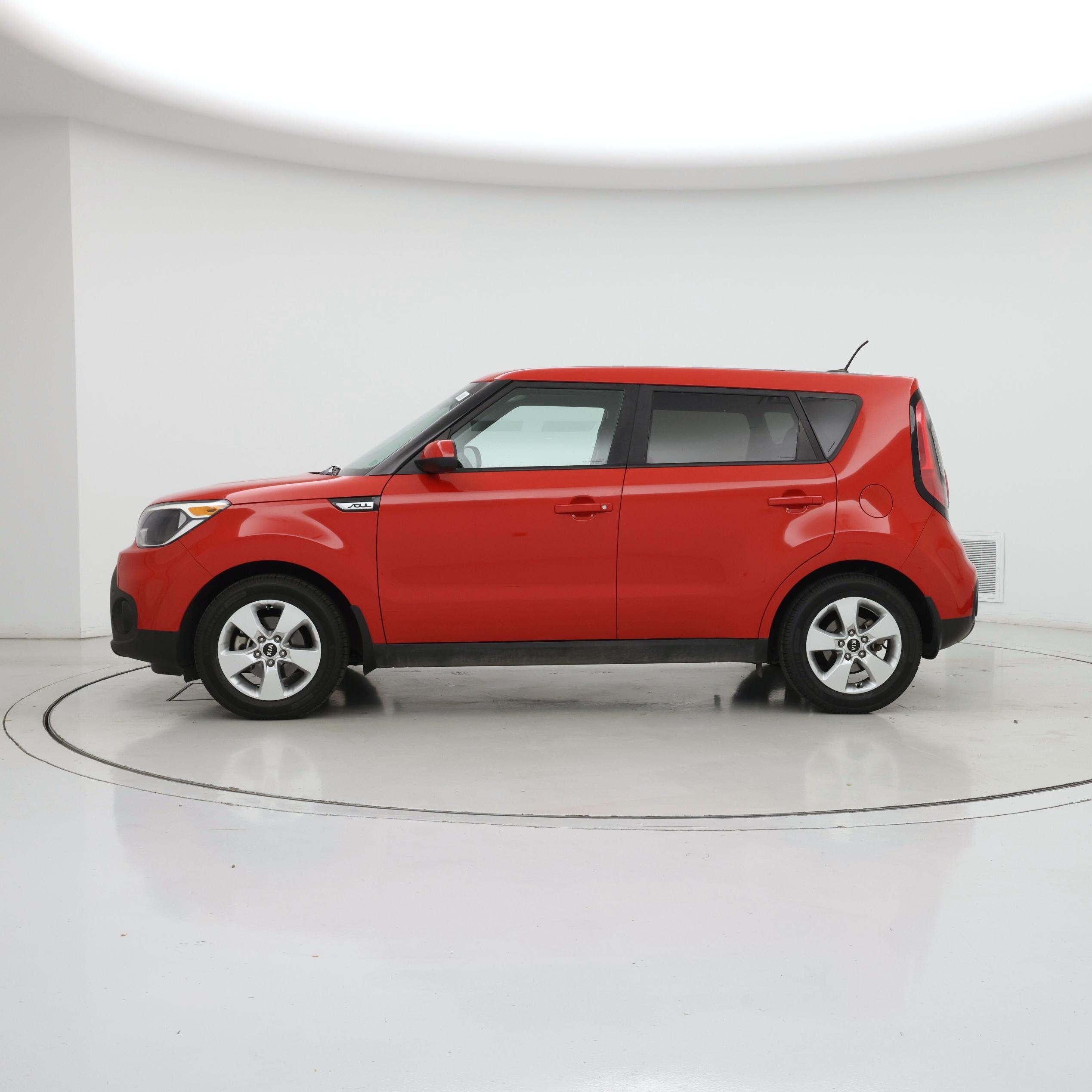 Thumbnail: 2019 Kia Soul - 3