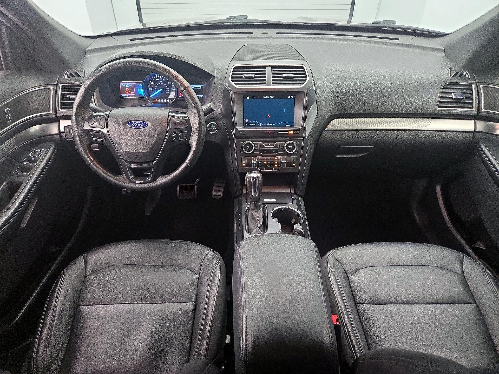 Thumbnail: 2018 Ford Explorer - 9