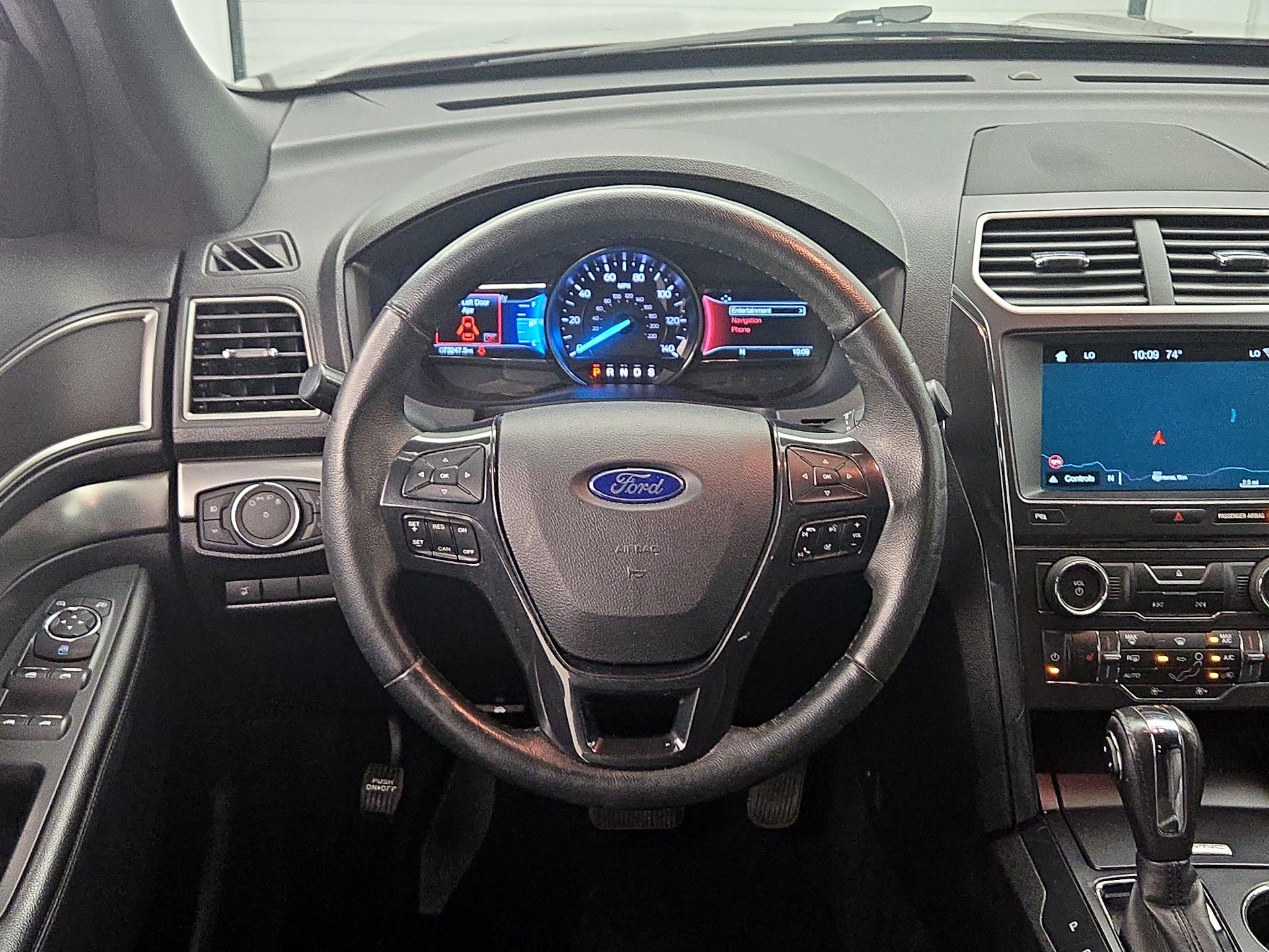 Thumbnail: 2018 Ford Explorer - 10