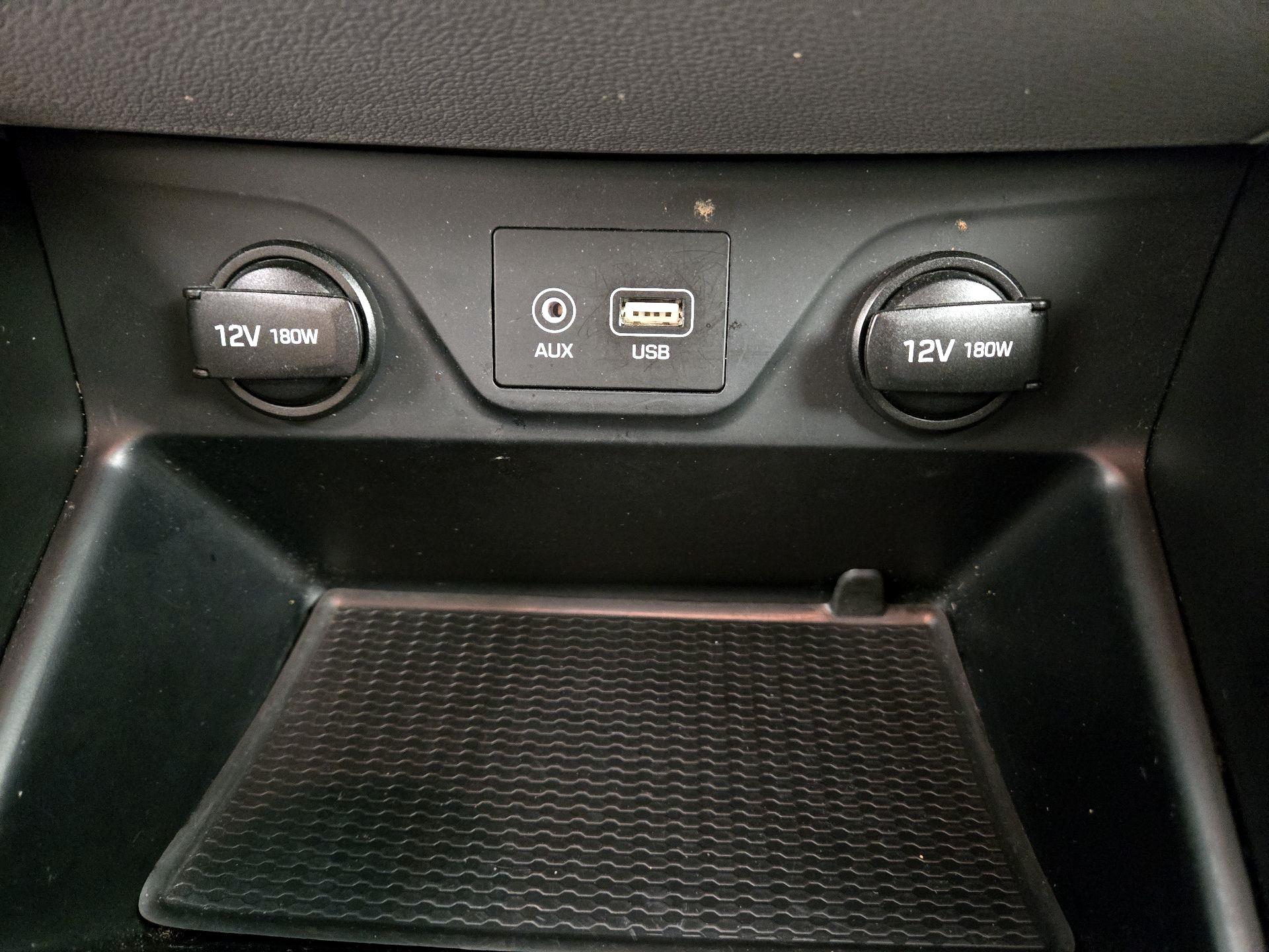 Thumbnail: 2020 Hyundai Tucson - 16