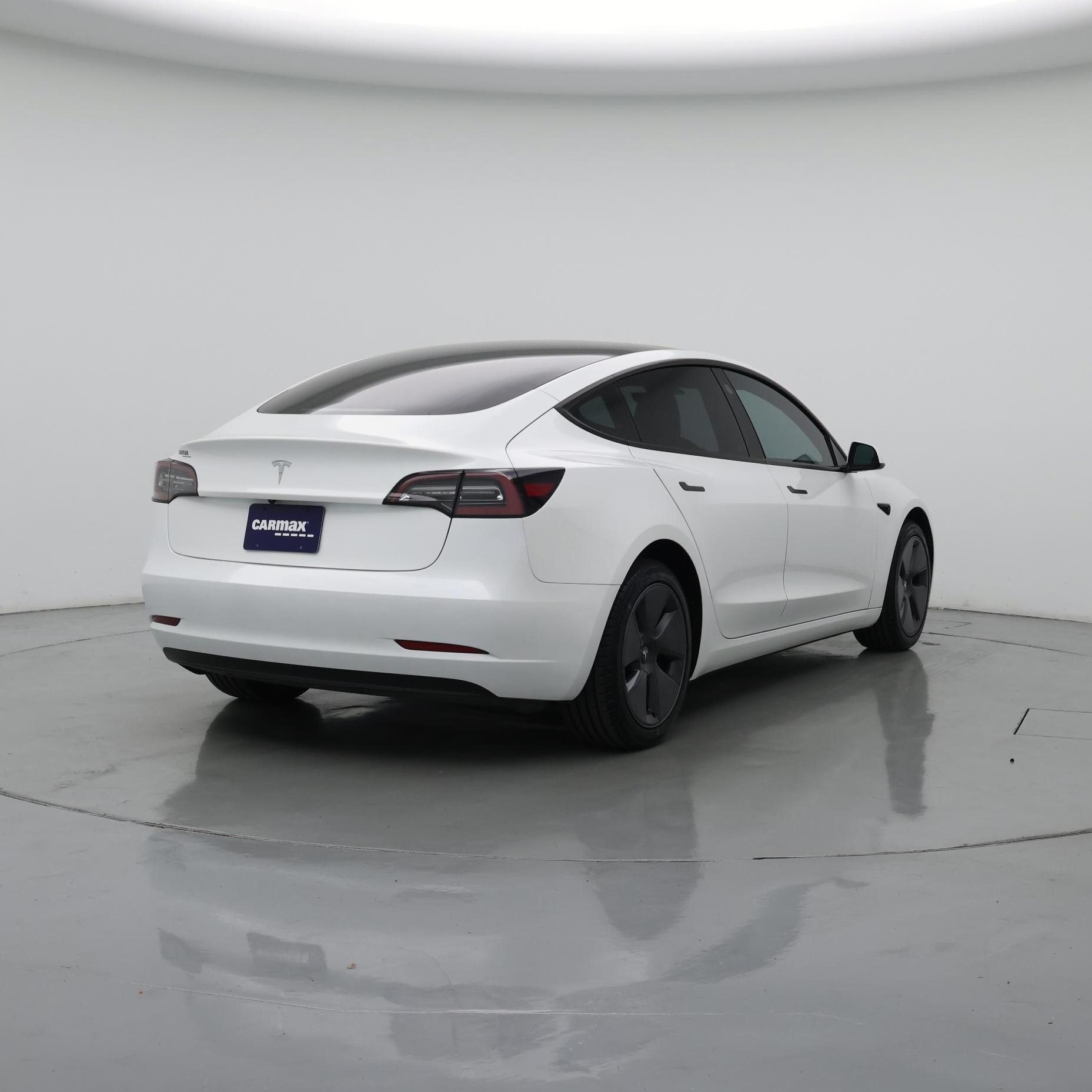 Thumbnail: 2023 Tesla Model 3 - 8