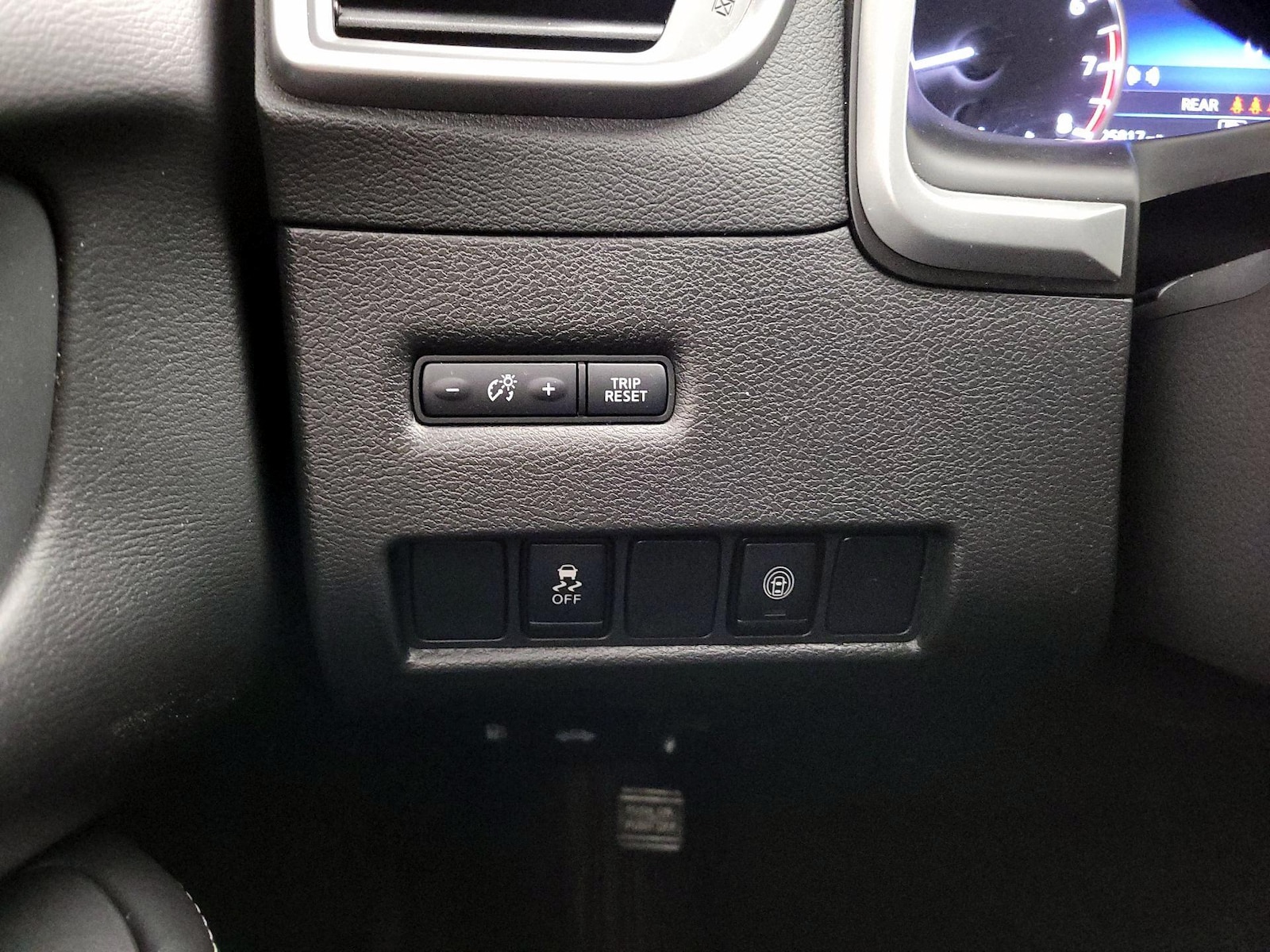 2023 Nissan Murano SV - Photo 14
