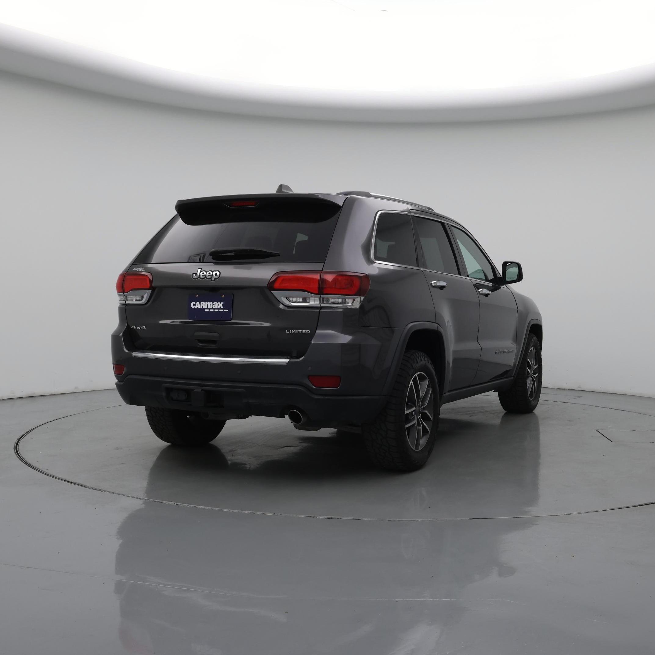 Thumbnail: 2020 Jeep Grand Cherokee - 8