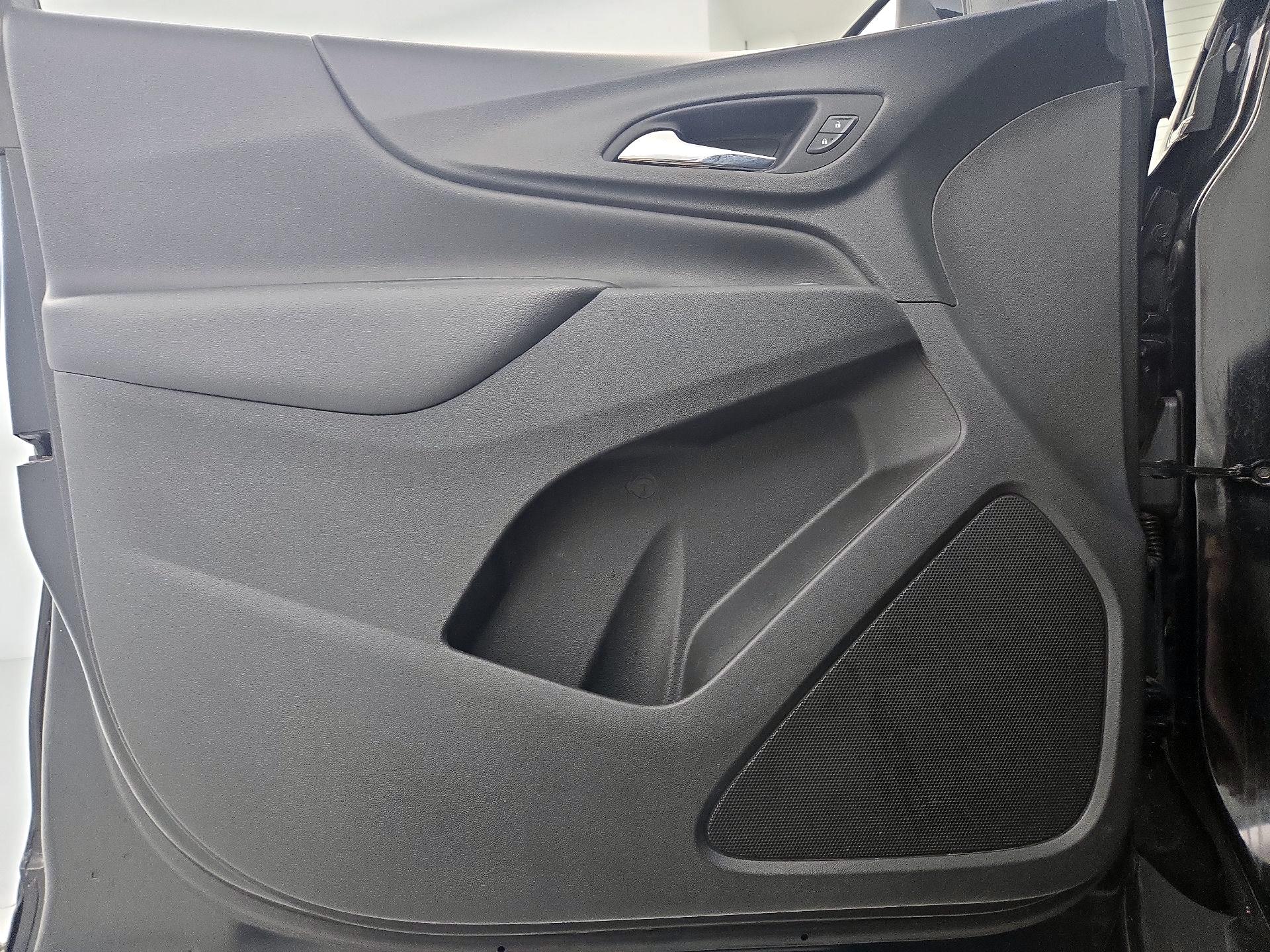 Thumbnail: 2021 Chevrolet Equinox - 12