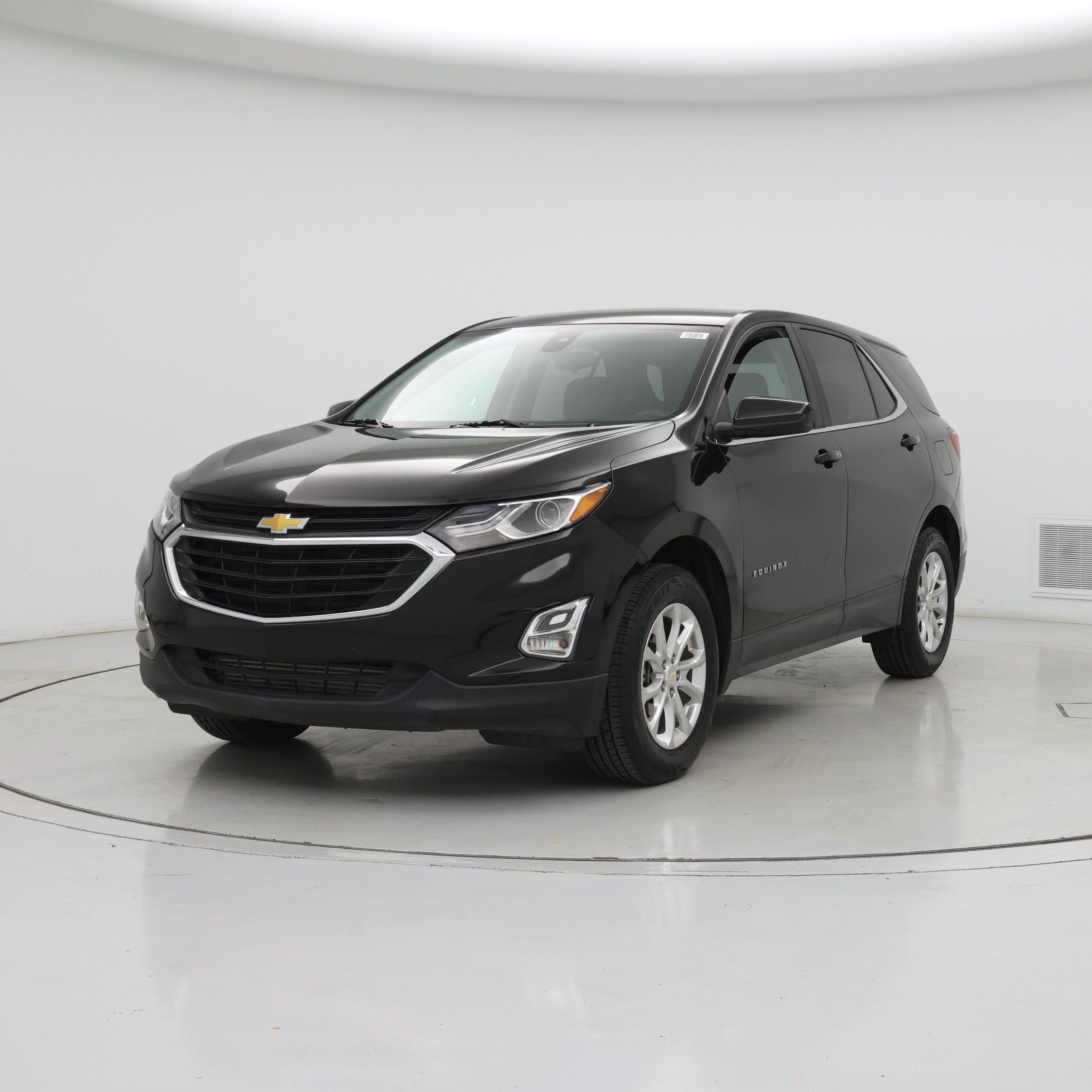 Thumbnail: 2021 Chevrolet Equinox - 4