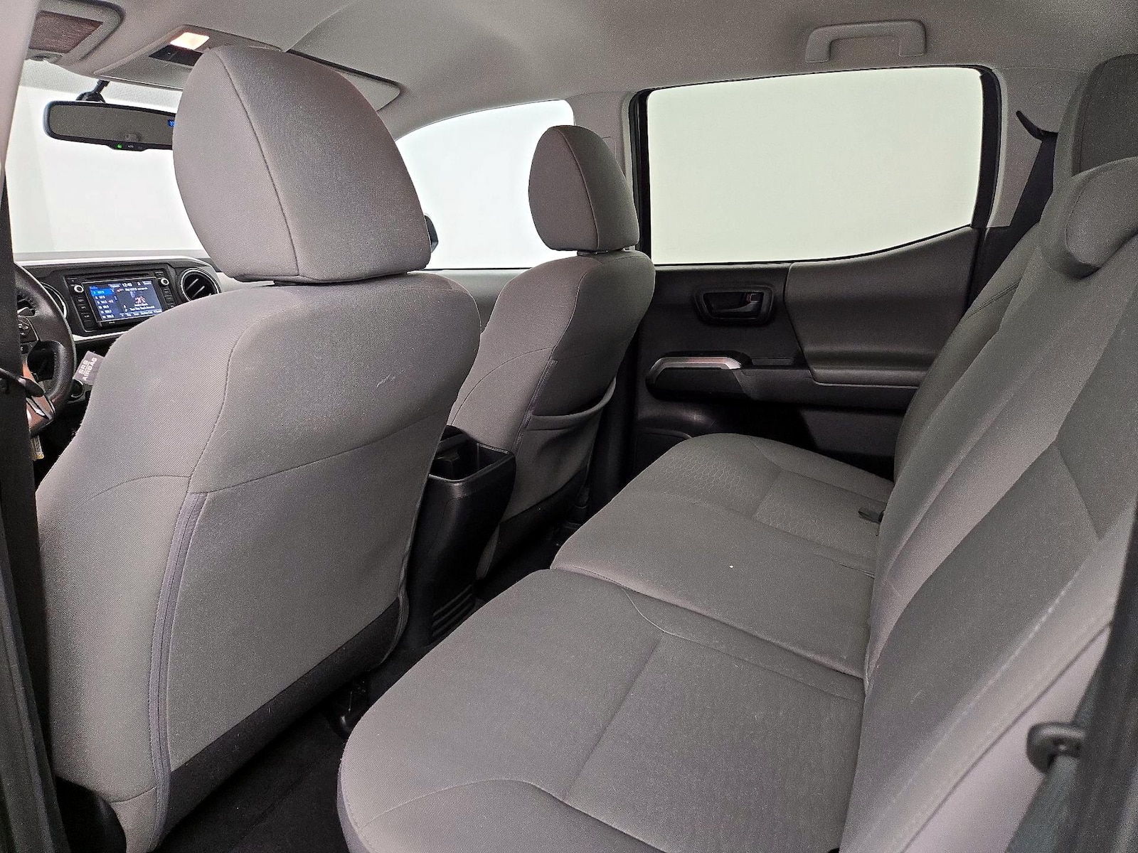 2017 Toyota Tacoma SR5 - Photo 20
