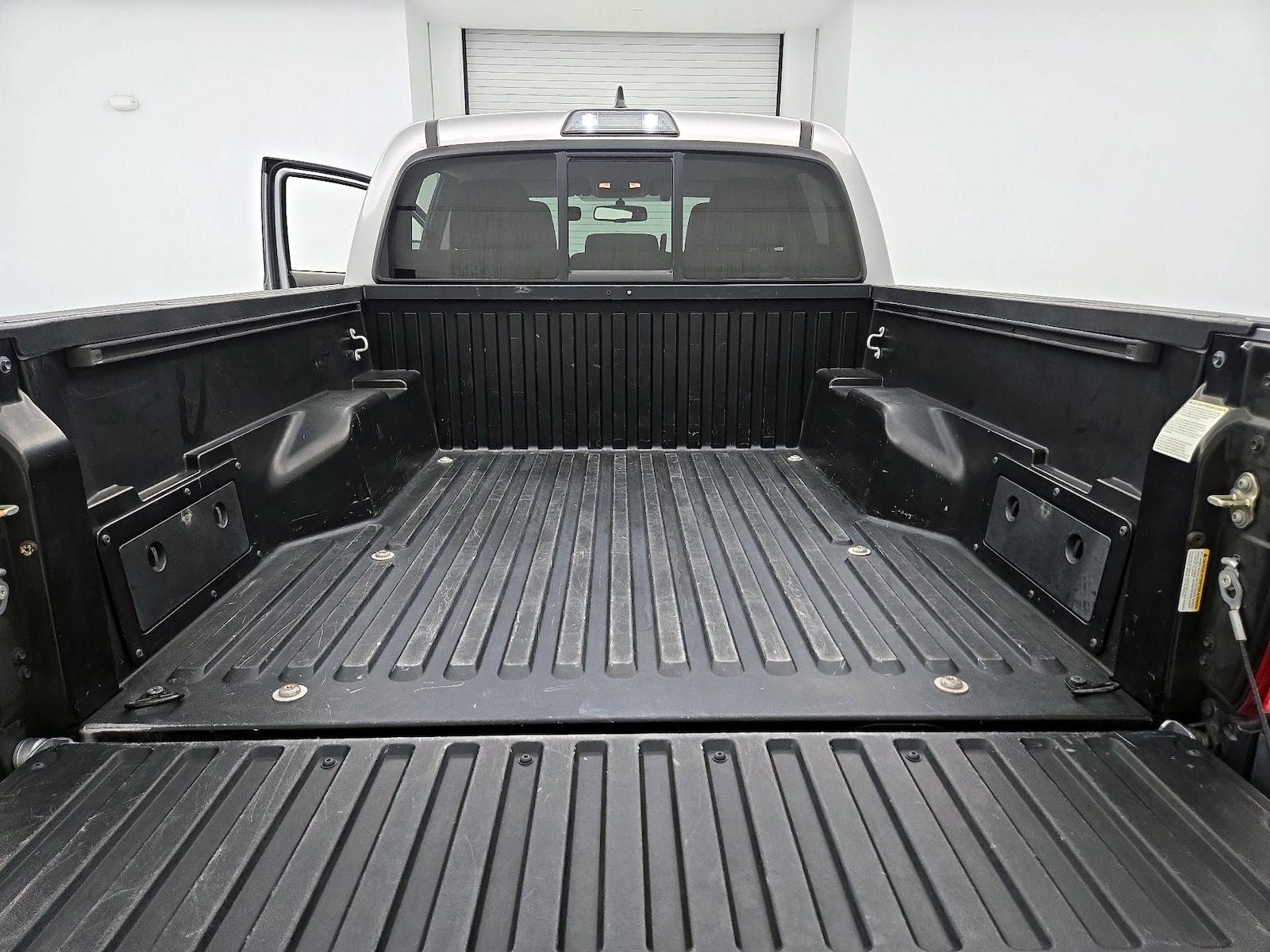 2017 Toyota Tacoma SR5 - Photo 21