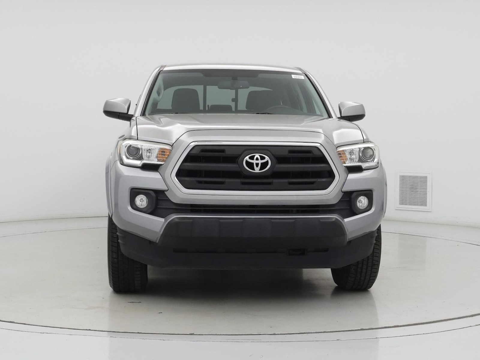 2017 Toyota Tacoma SR5 - Photo 6