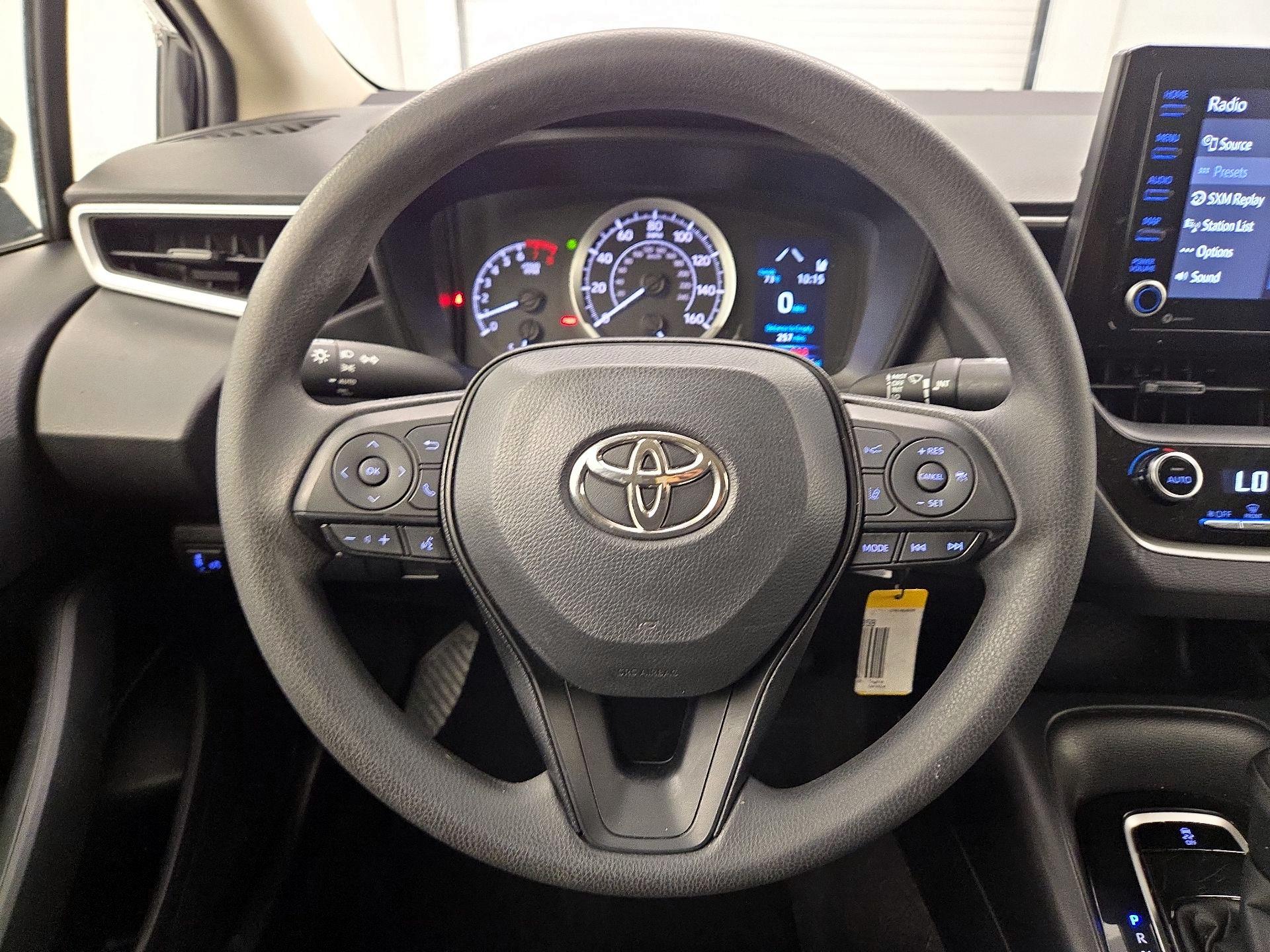 Thumbnail: 2022 Toyota Corolla - 10