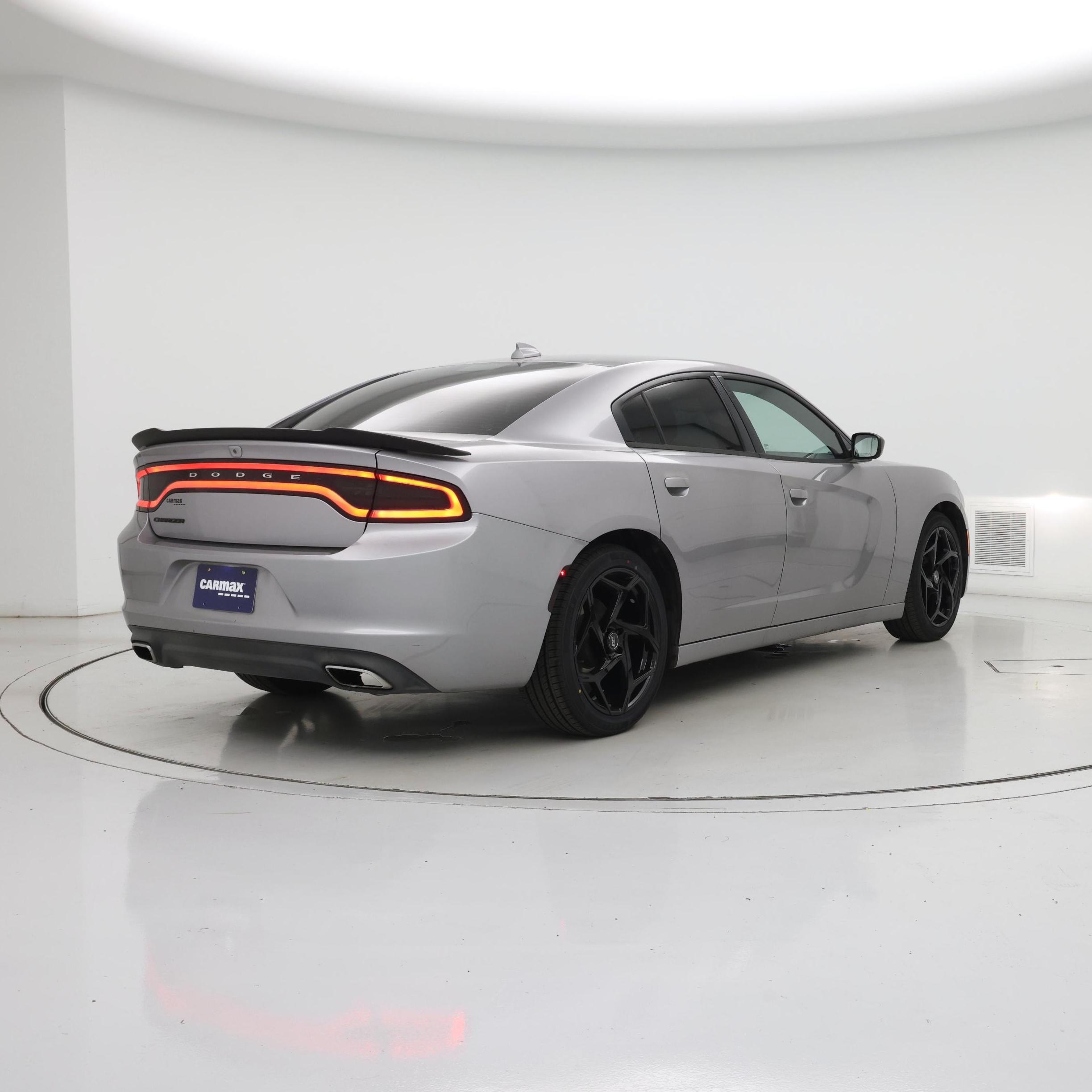 Thumbnail: 2016 Dodge Charger - 8