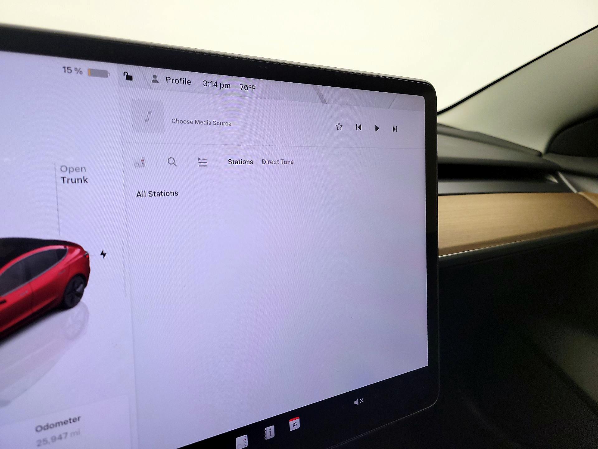 Thumbnail: 2022 Tesla Model 3 - 15