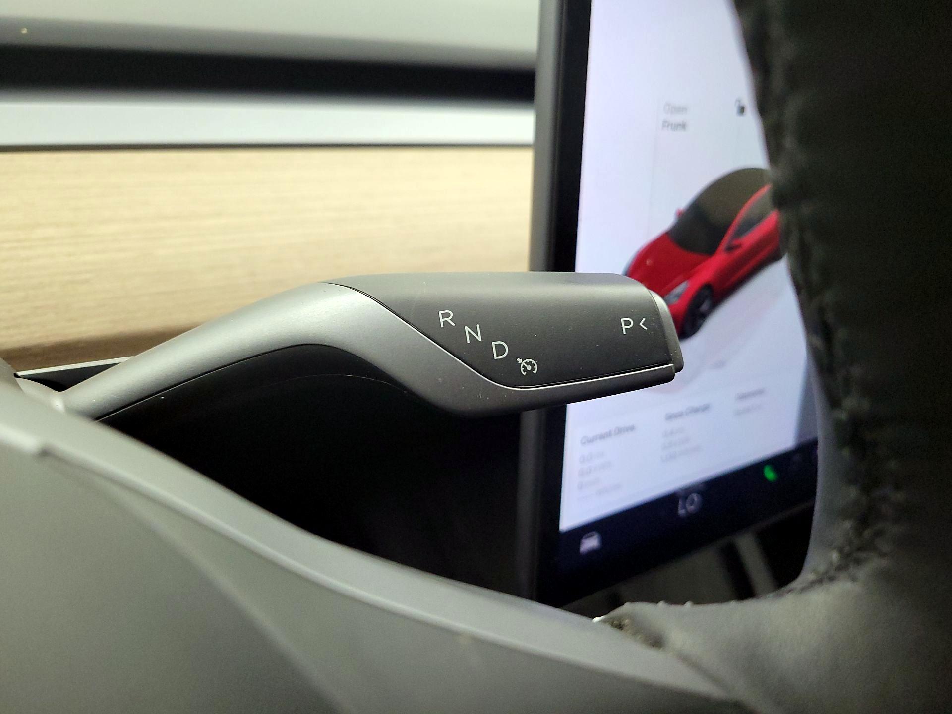 Thumbnail: 2022 Tesla Model 3 - 17