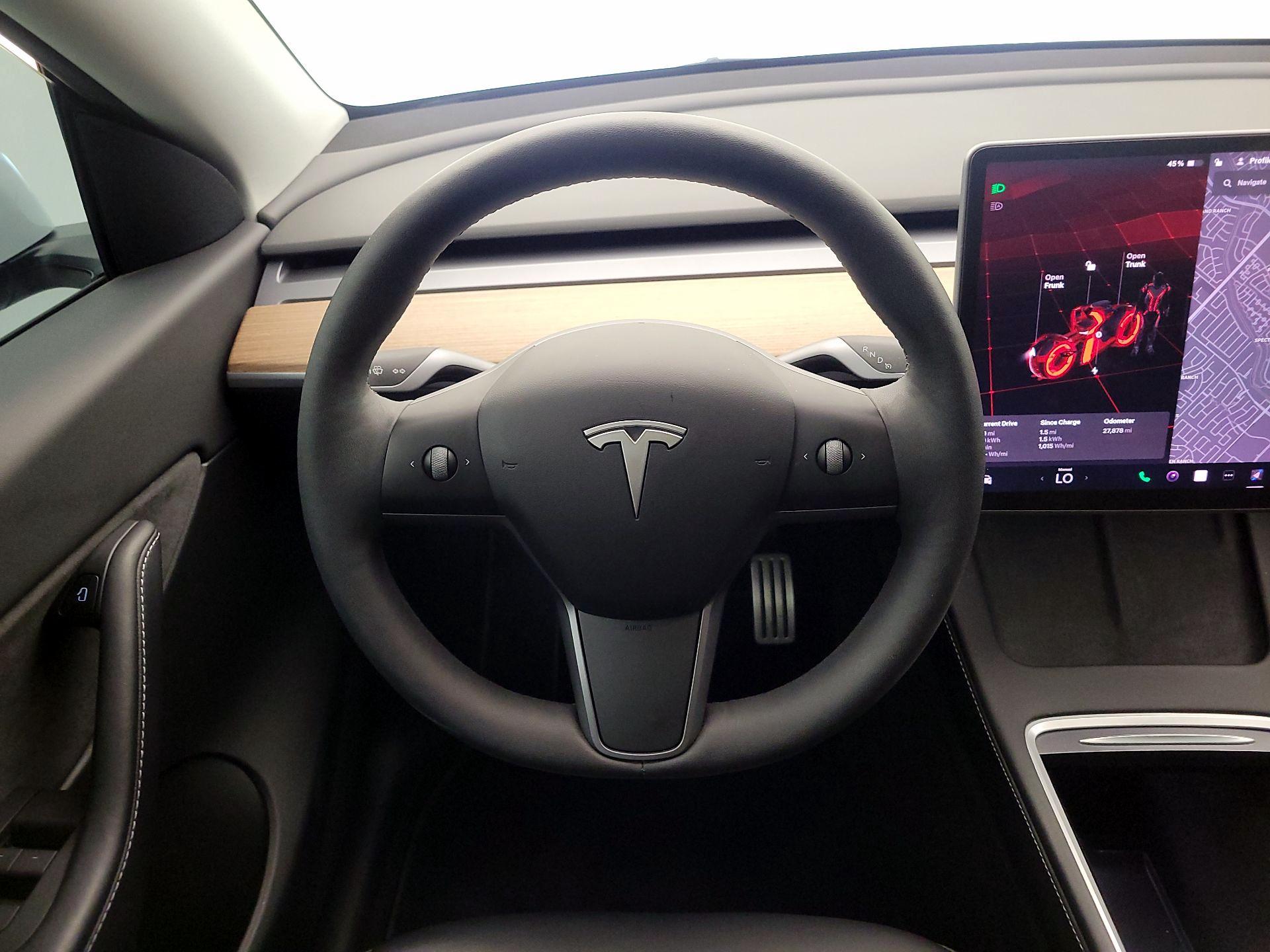 Thumbnail: 2022 Tesla Model Y - 10