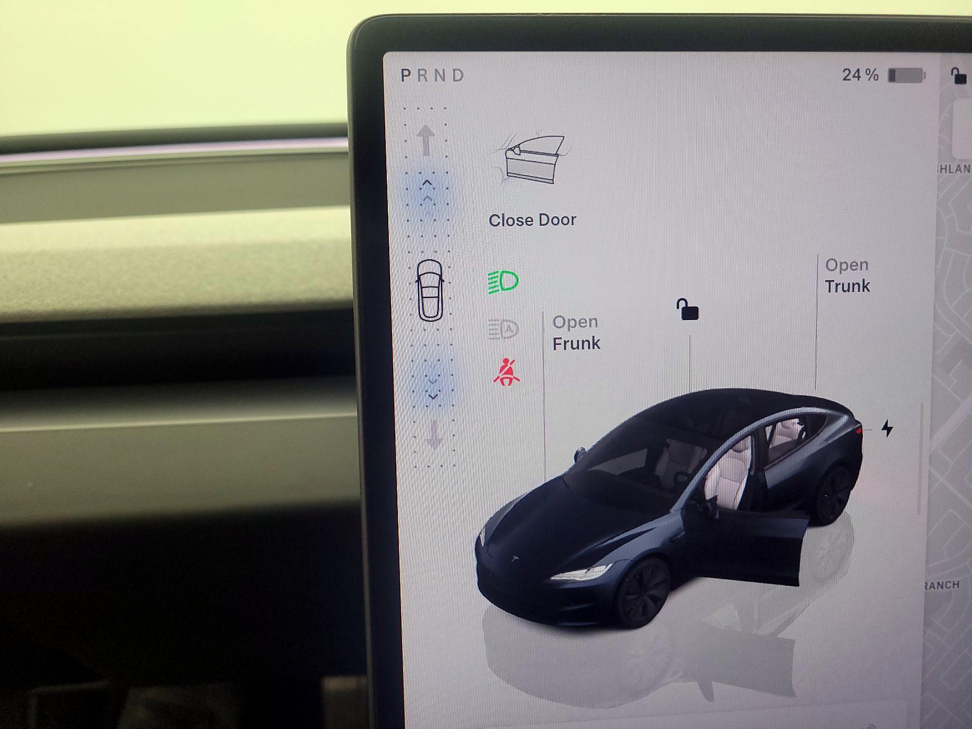 Thumbnail: 2025 Tesla Model 3 - 17