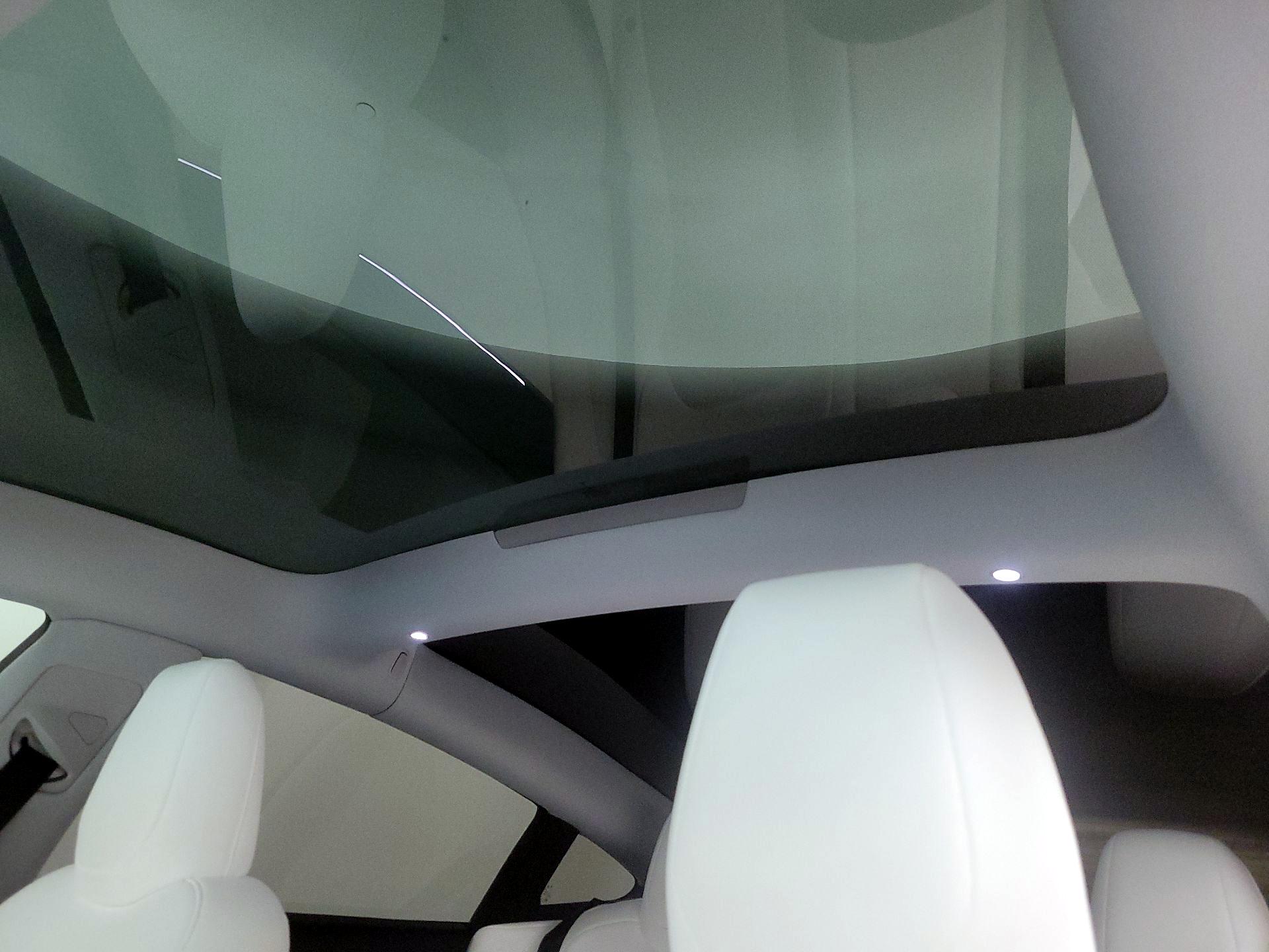 Thumbnail: 2025 Tesla Model 3 - 19