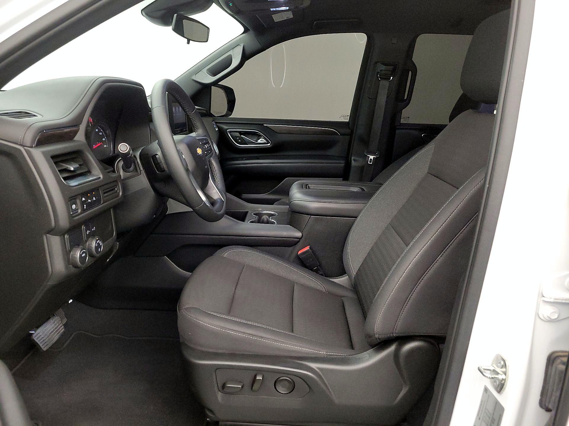 Thumbnail: 2024 Chevrolet Tahoe - 11