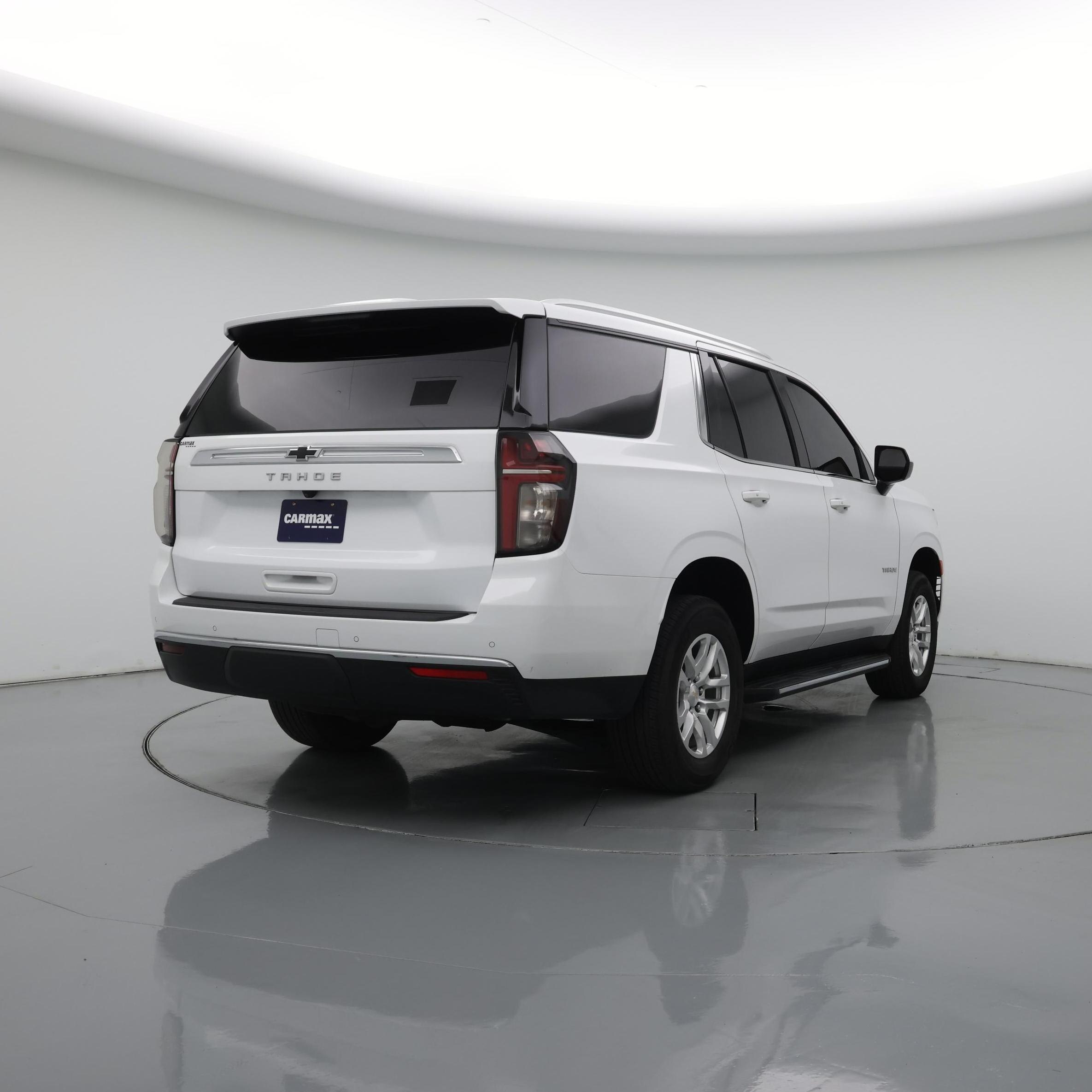 Thumbnail: 2024 Chevrolet Tahoe - 8
