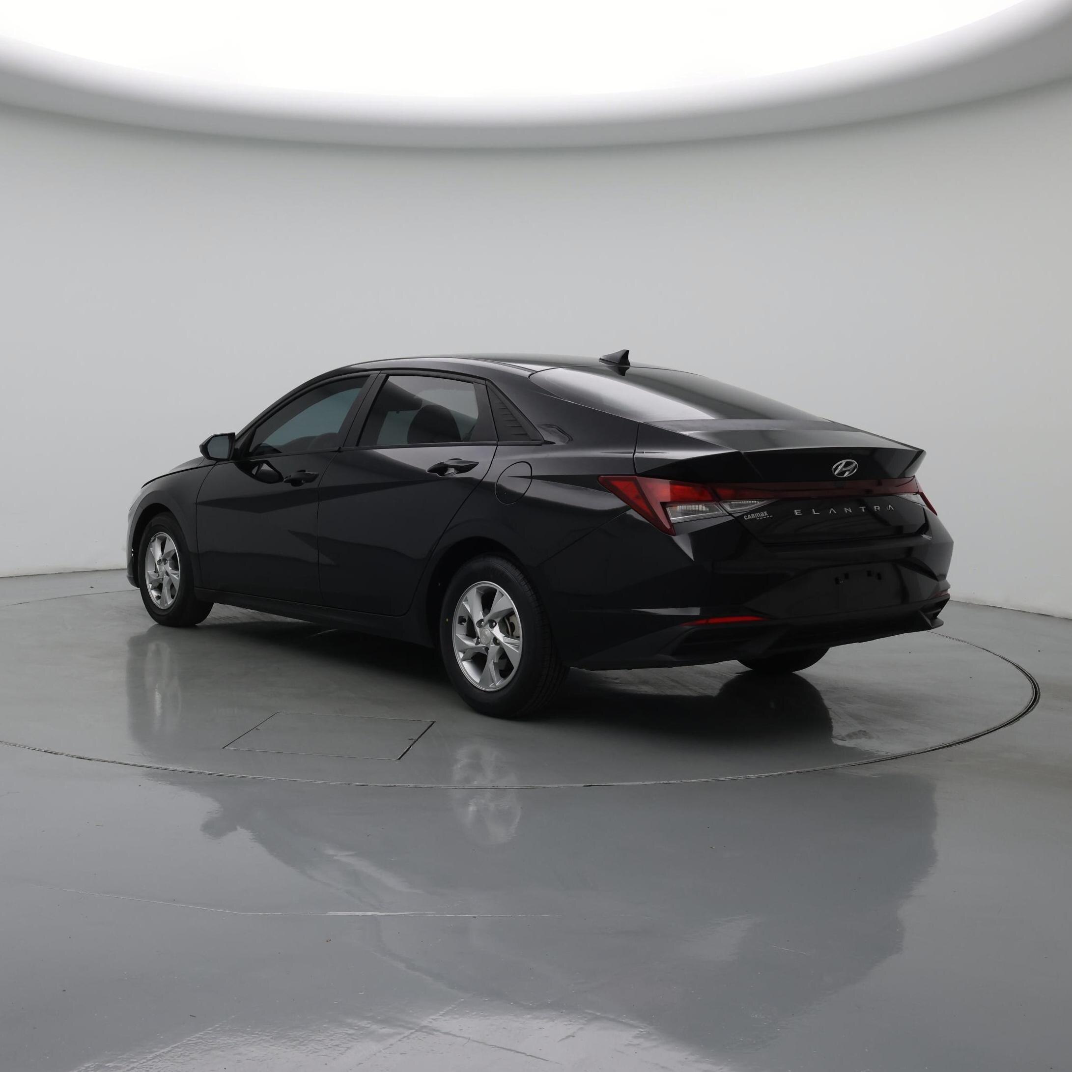 Thumbnail: 2022 Hyundai Elantra - 2