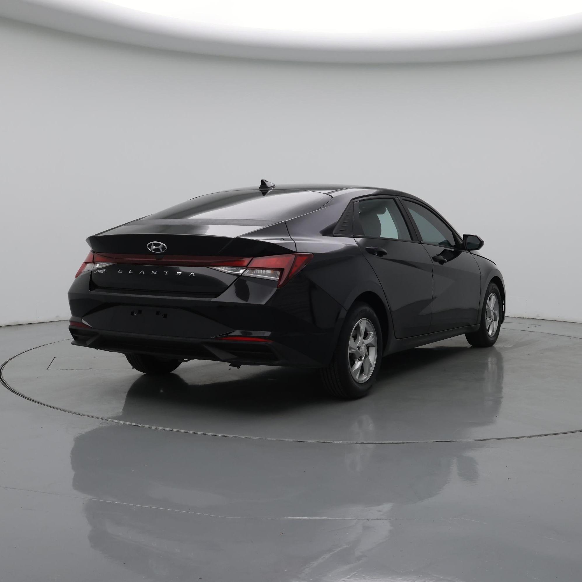 Thumbnail: 2022 Hyundai Elantra - 8