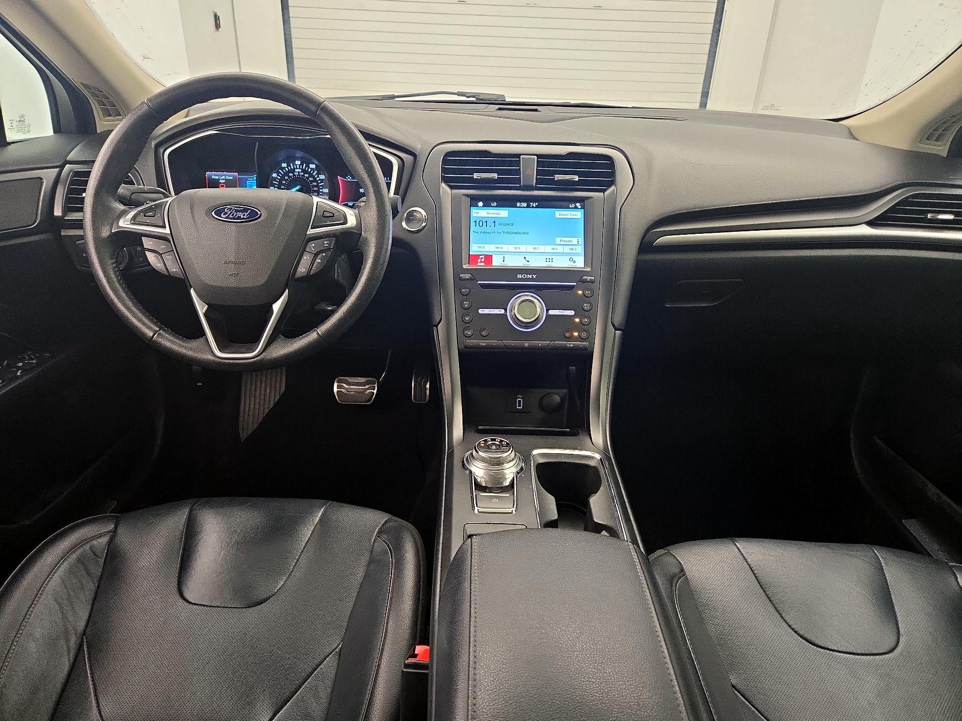 Thumbnail: 2017 Ford Fusion - 8