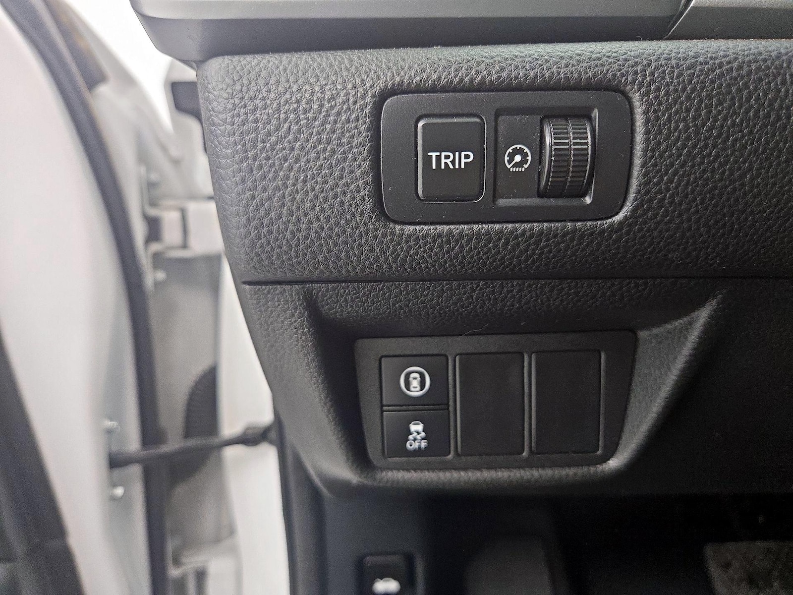 2019 Honda Accord LX - Photo 12