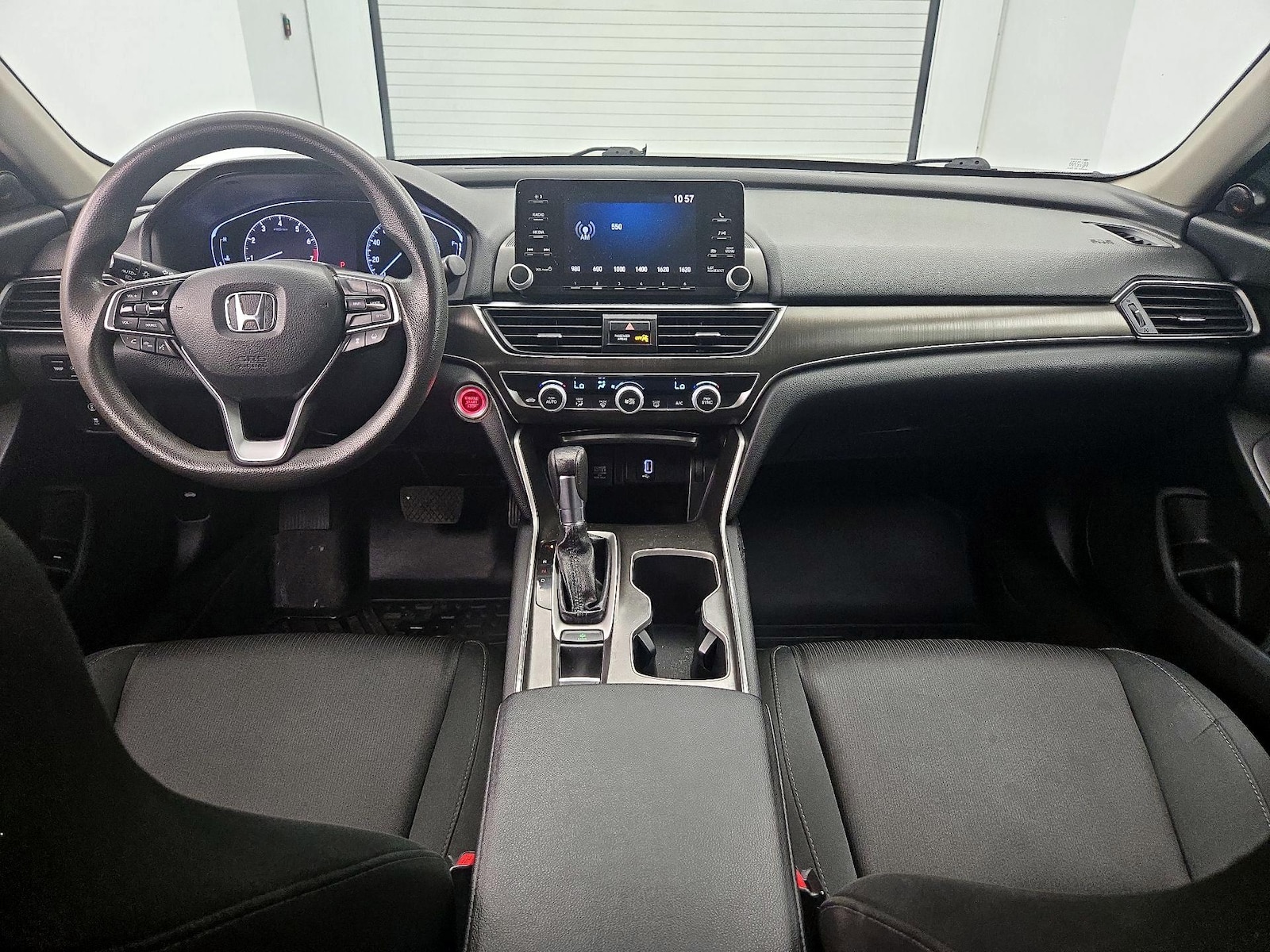 2019 Honda Accord LX - Photo 8