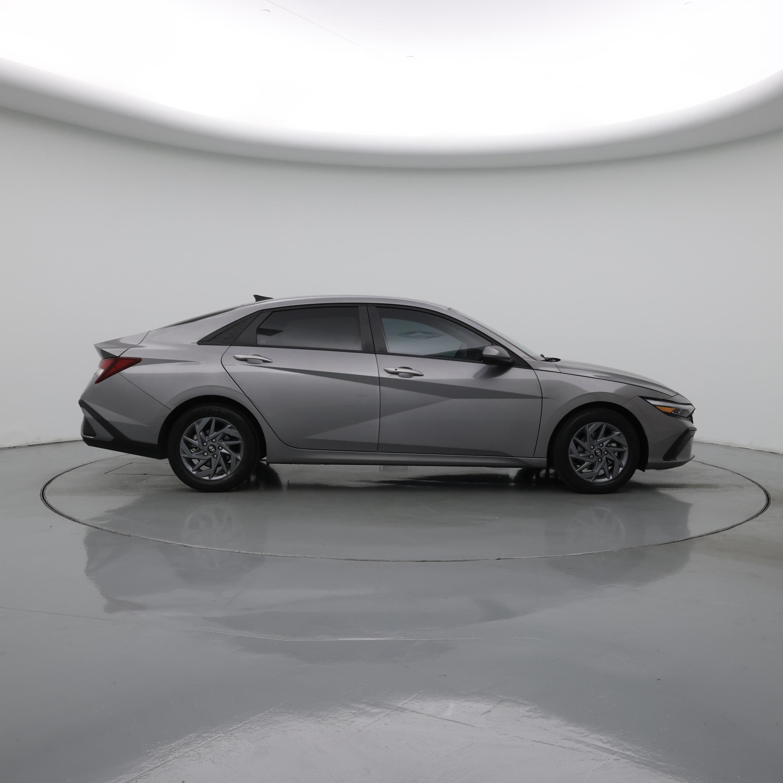 Thumbnail: 2024 Hyundai Elantra - 7