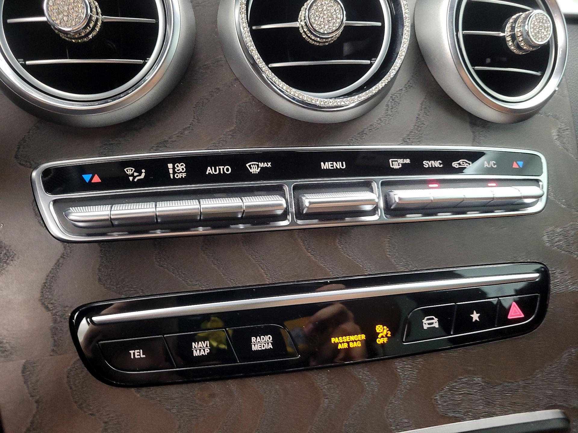 Thumbnail: 2021 Mercedes-Benz GLC - 16
