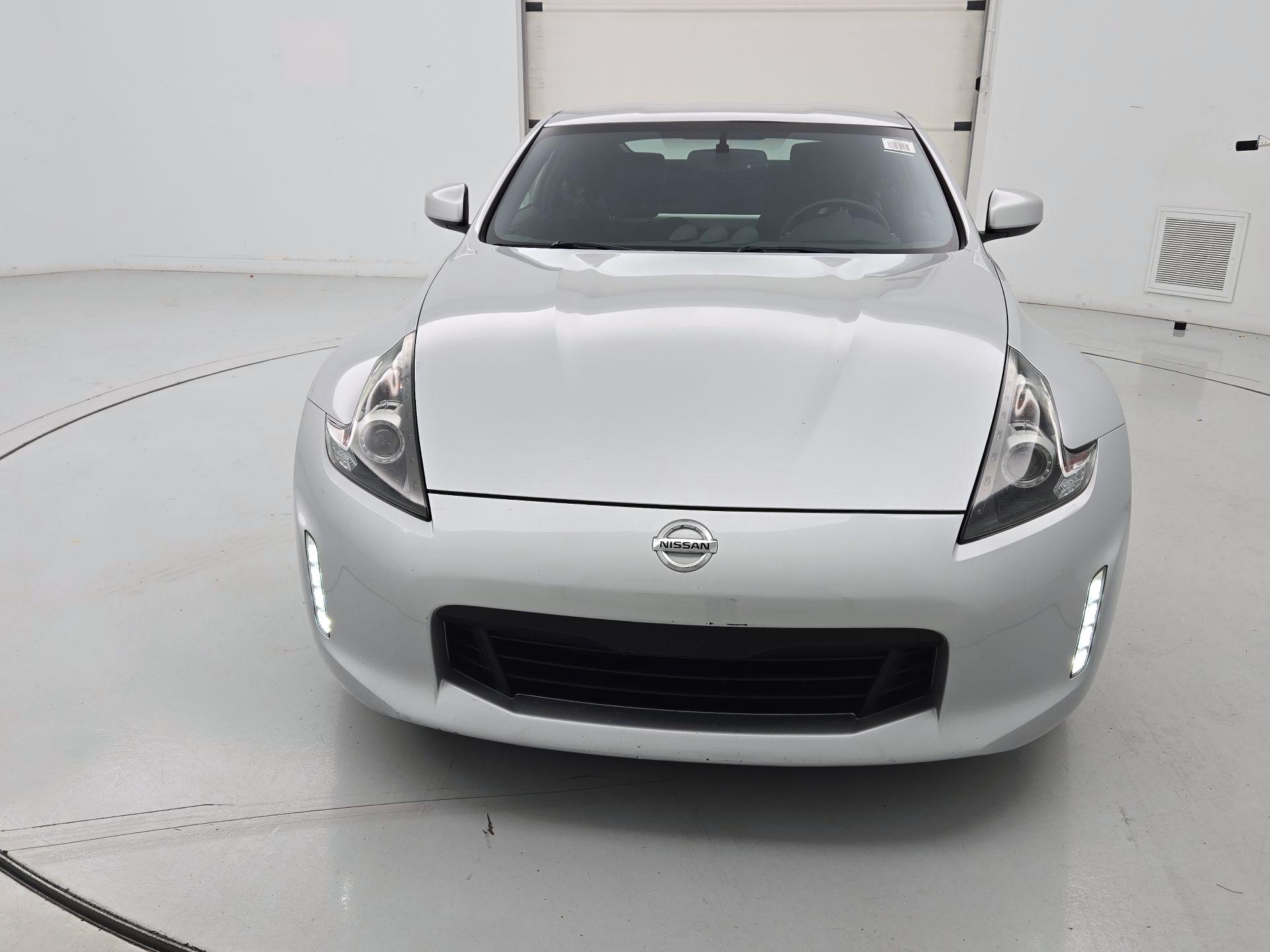 Thumbnail: 2019 Nissan Z - 2