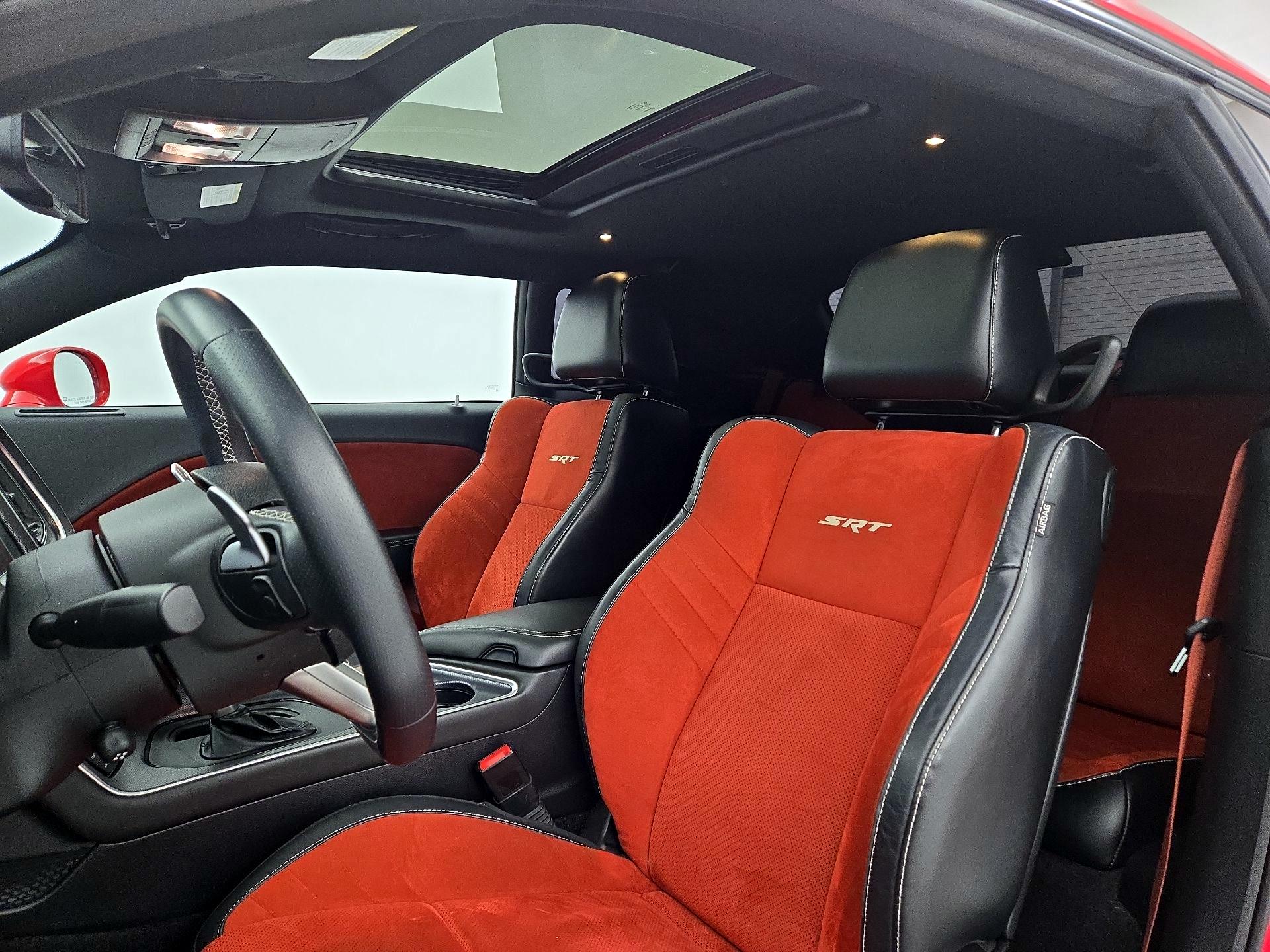 Thumbnail: 2015 Dodge Challenger - 18