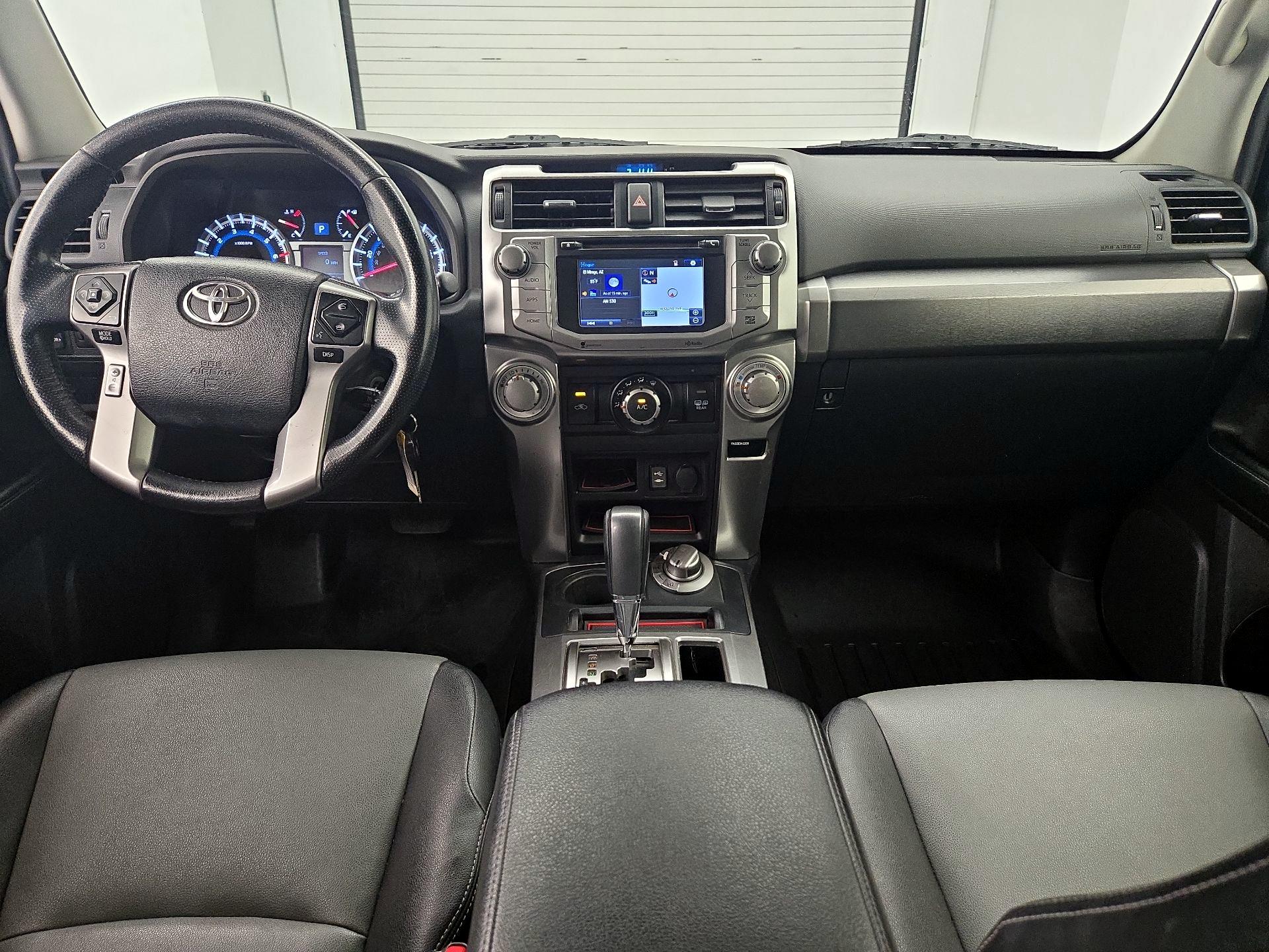 Thumbnail: 2014 Toyota 4Runner - 9