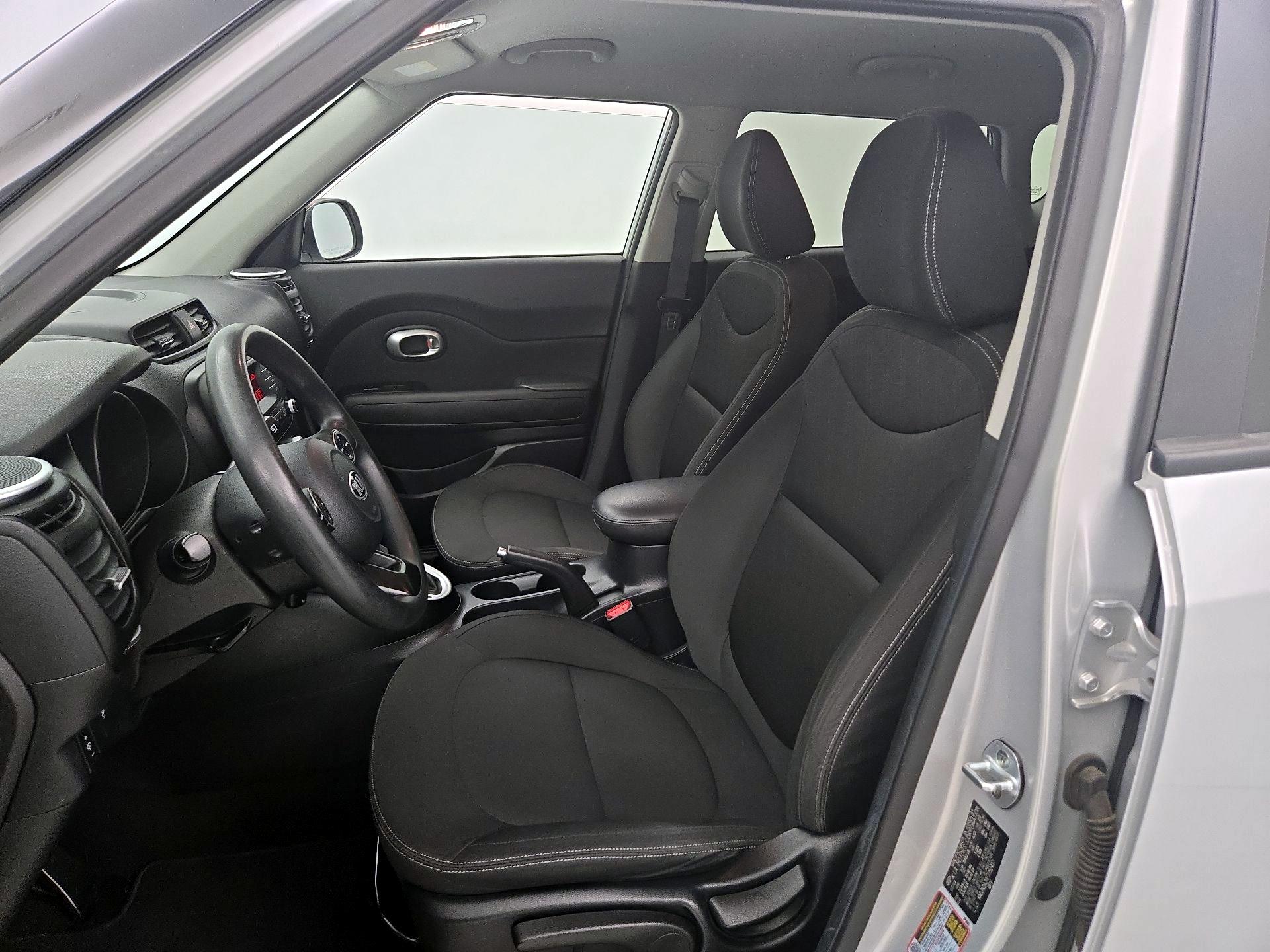 Thumbnail: 2015 Kia Soul - 11