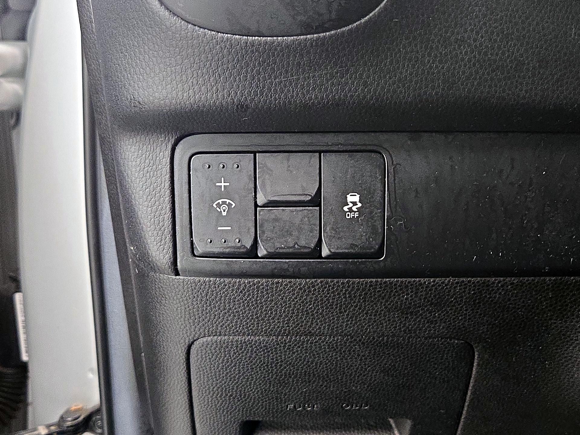 Thumbnail: 2015 Kia Soul - 13