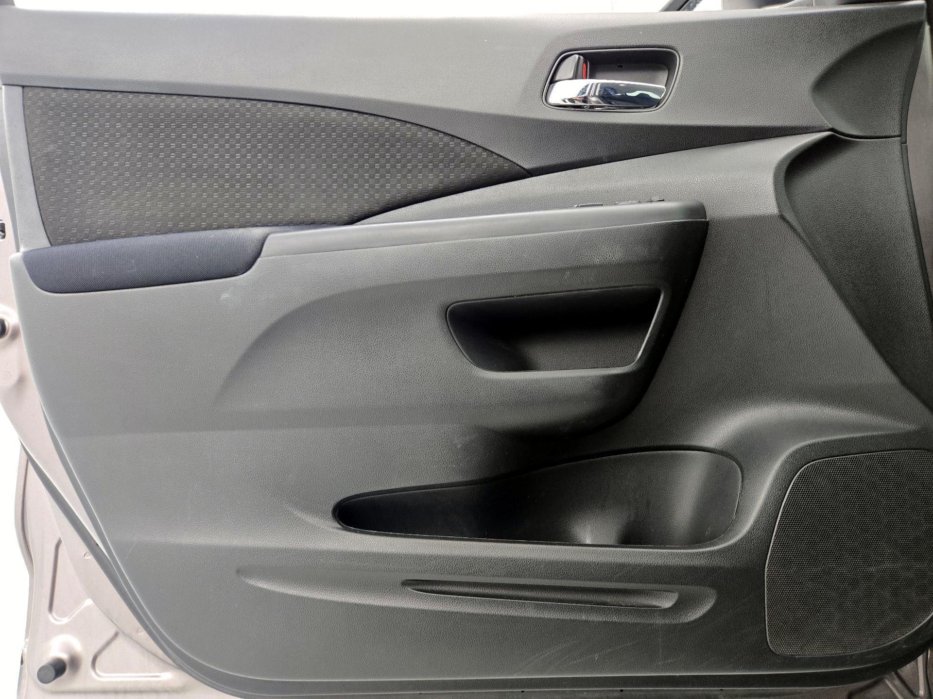Thumbnail: 2016 Honda CR-V - 10