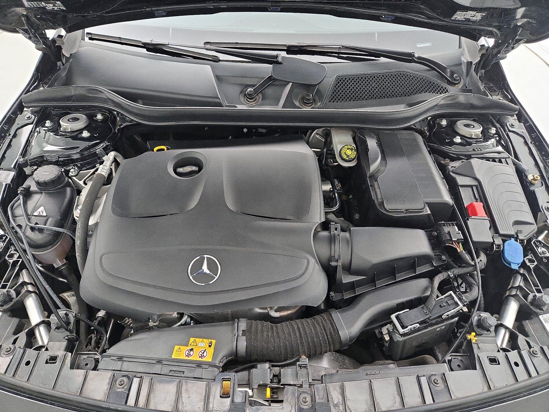 Thumbnail: 2019 Mercedes-Benz GLA - 20