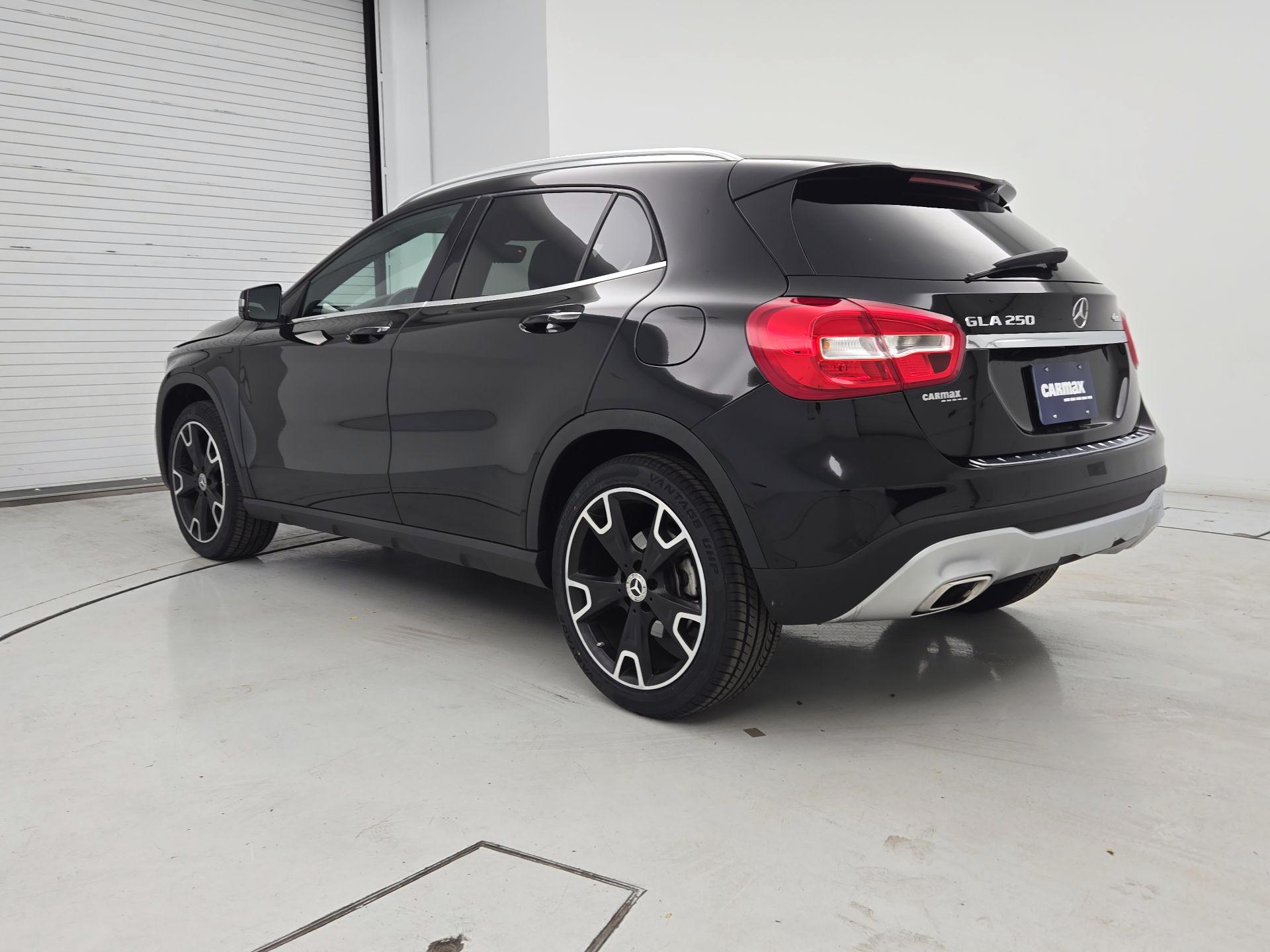 Thumbnail: 2019 Mercedes-Benz GLA - 7