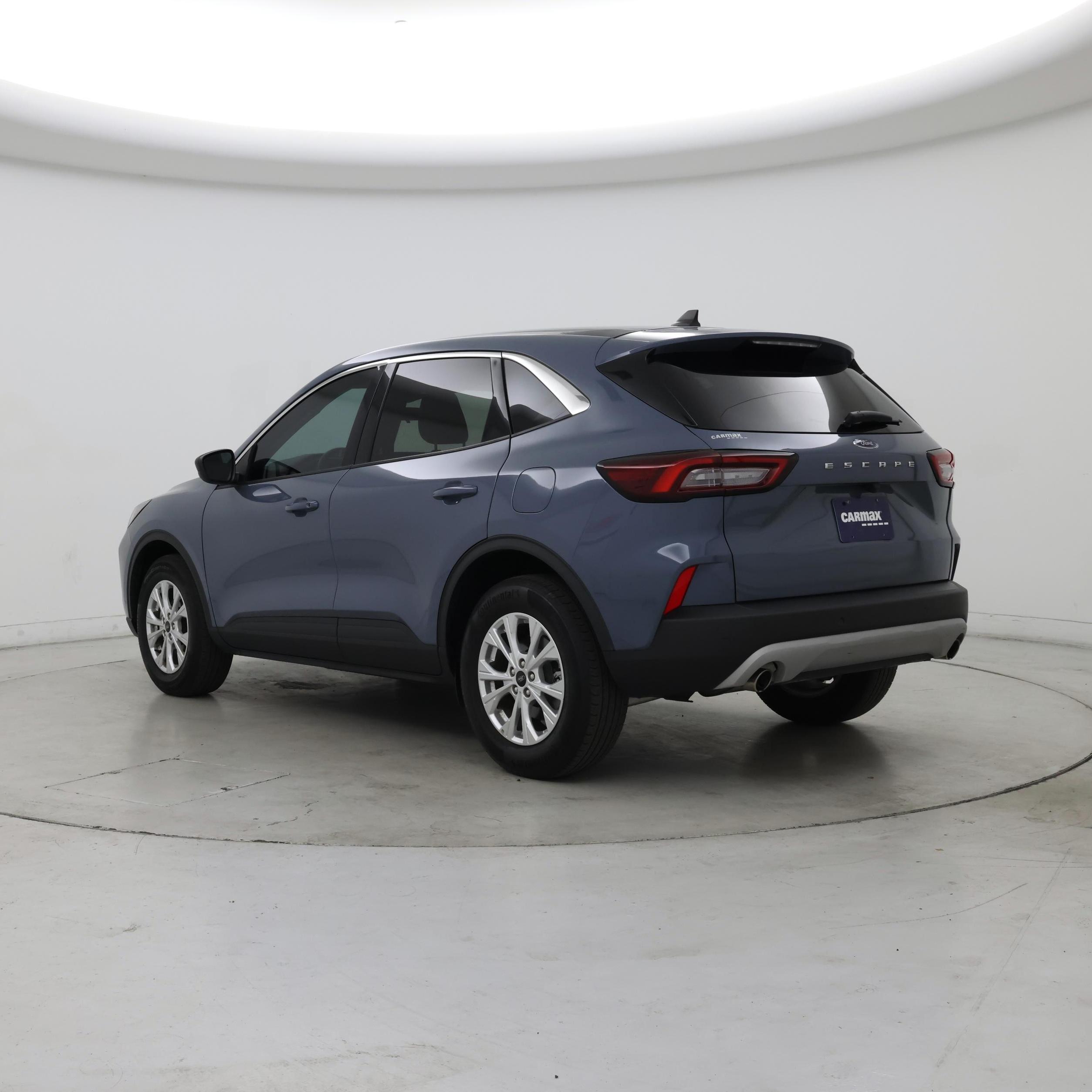 Thumbnail: 2023 Ford Escape - 2