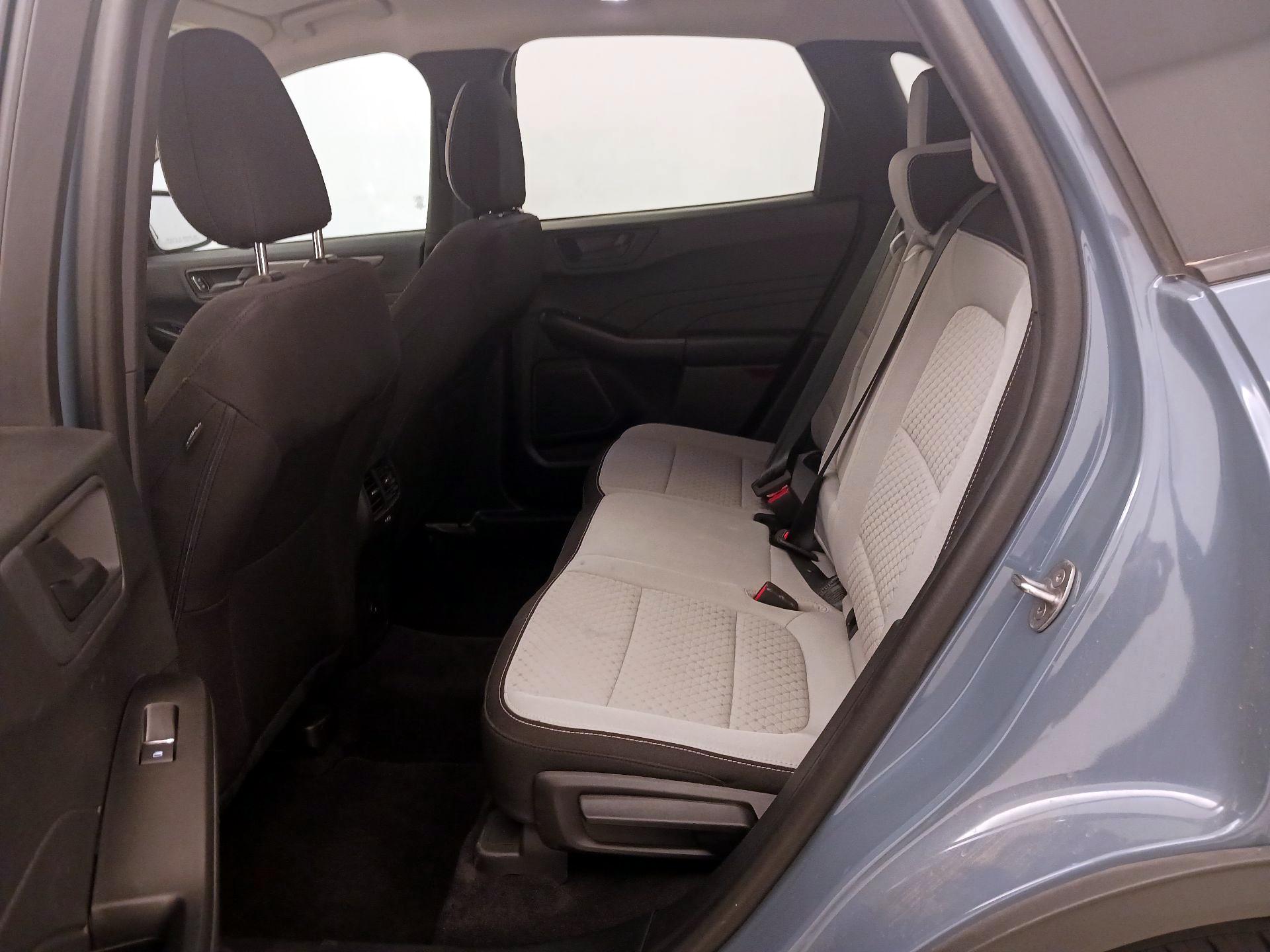 Thumbnail: 2023 Ford Escape - 20