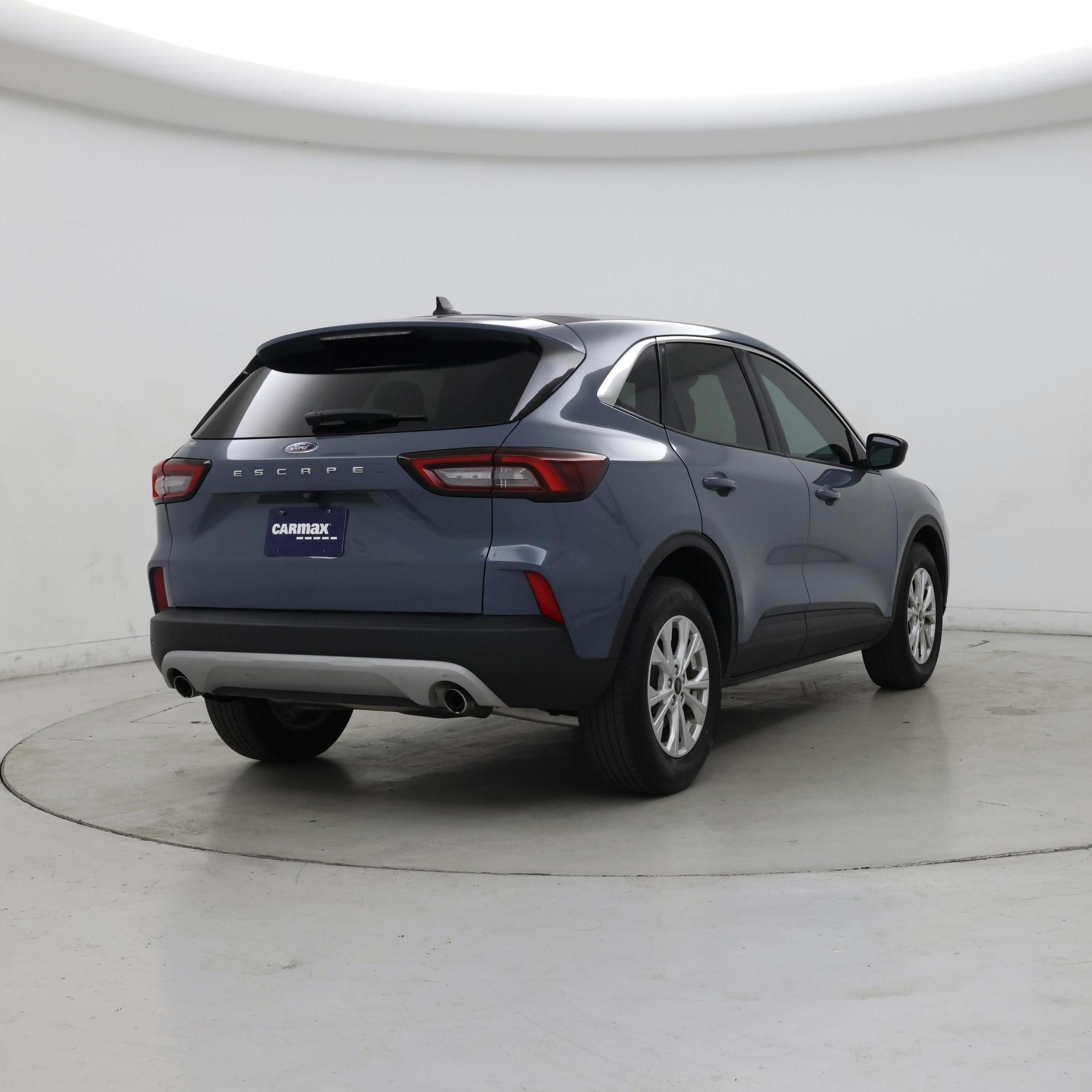 Thumbnail: 2023 Ford Escape - 8