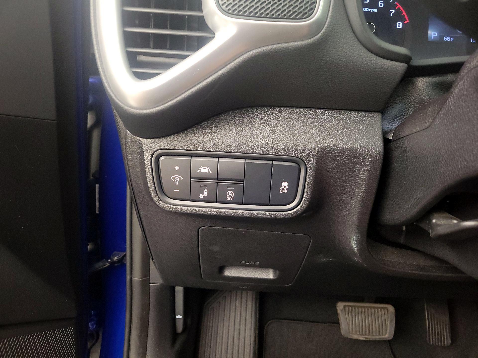 Thumbnail: 2020 Kia Soul - 13