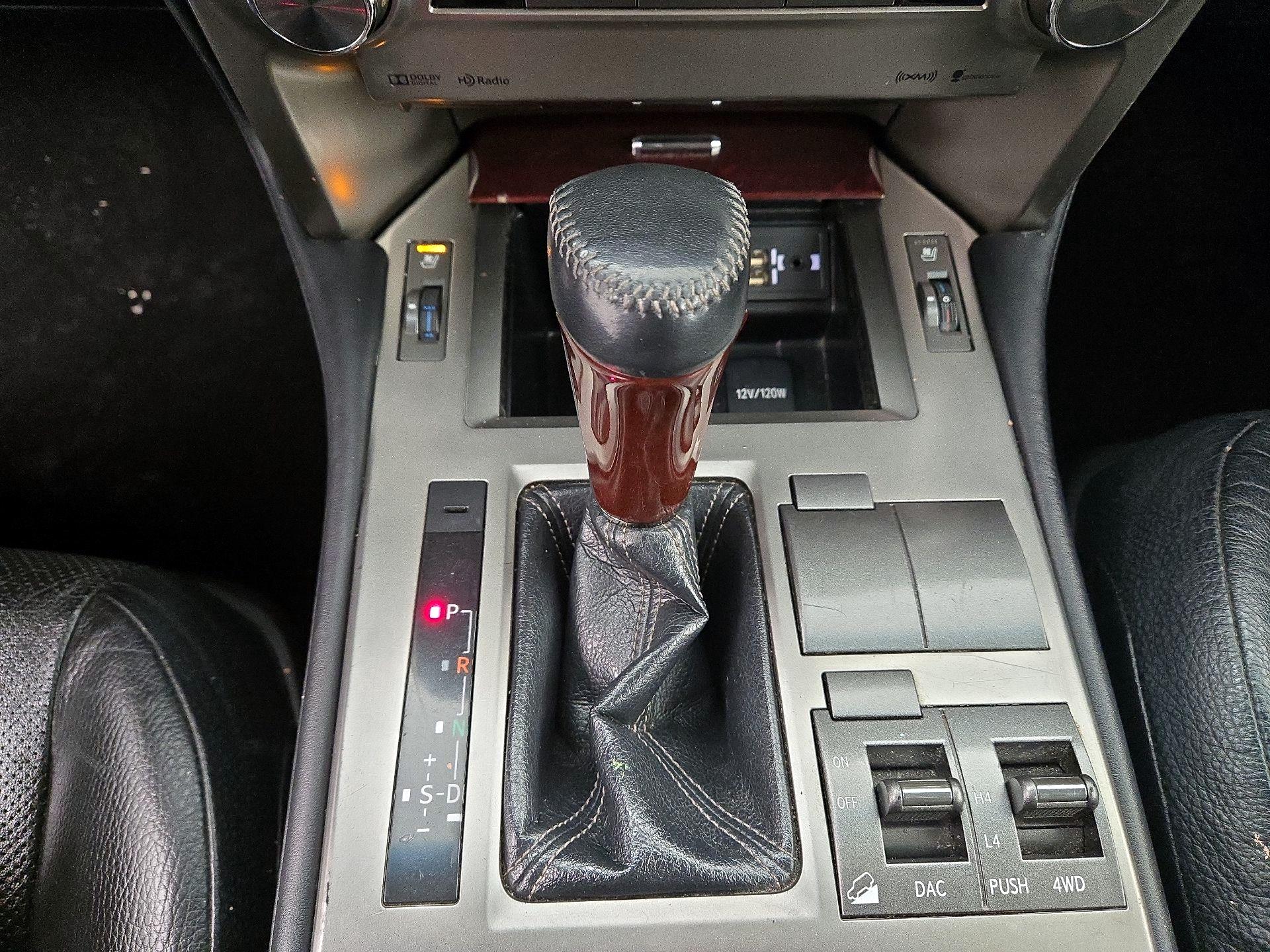 Thumbnail: 2015 Lexus GX - 18