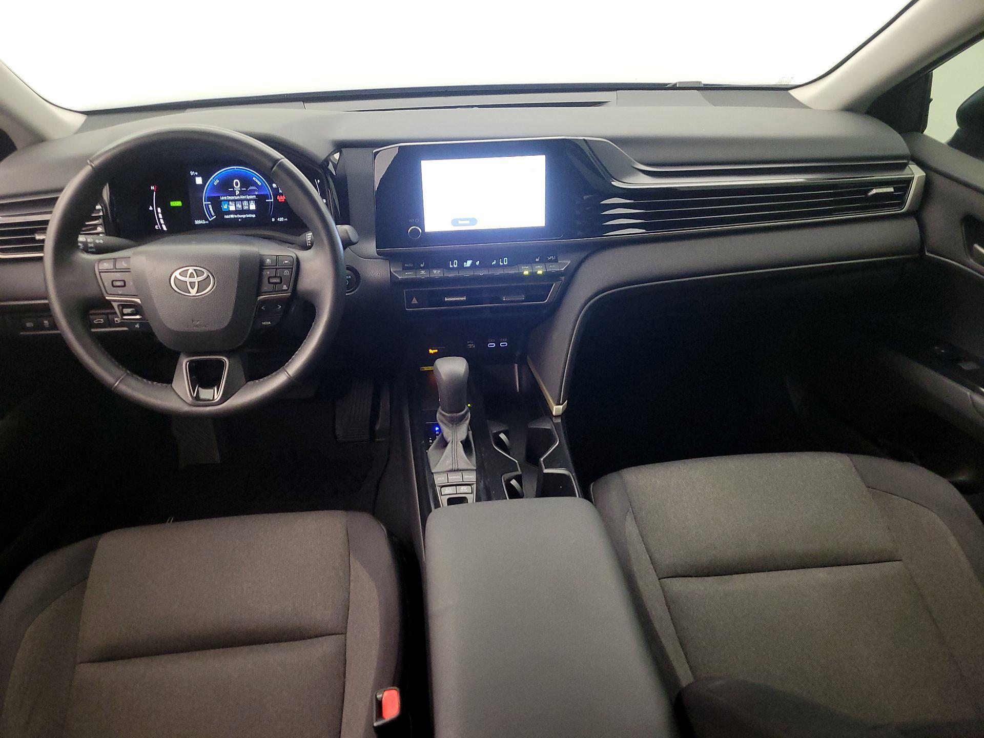 Thumbnail: 2025 Toyota Camry - 9