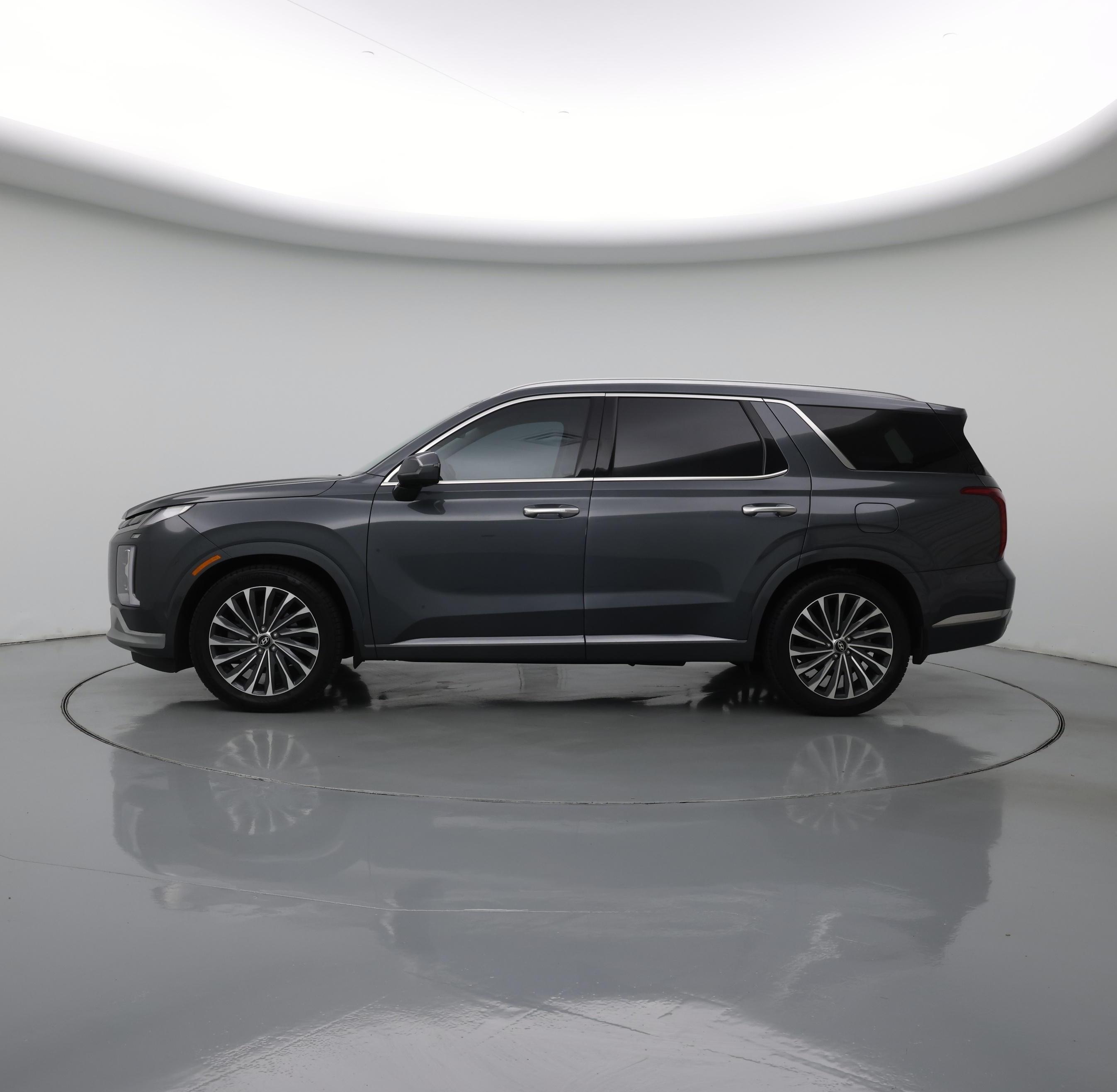 Thumbnail: 2023 Hyundai Palisade - 3