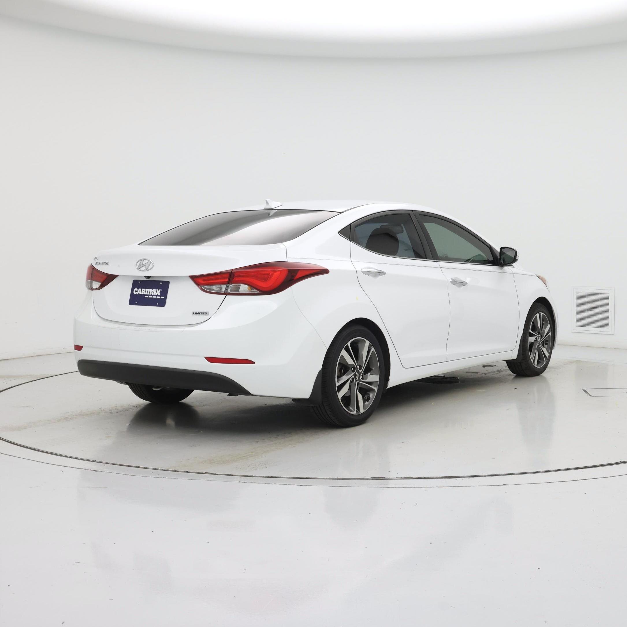 Thumbnail: 2015 Hyundai Elantra - 8